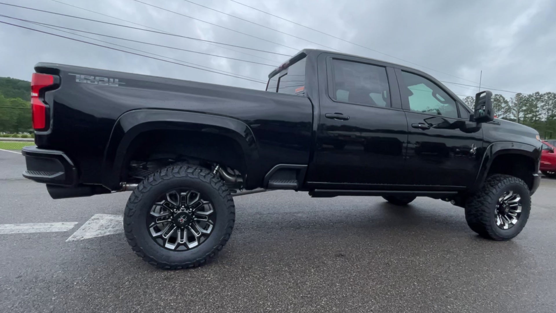 Vehicle Image 8