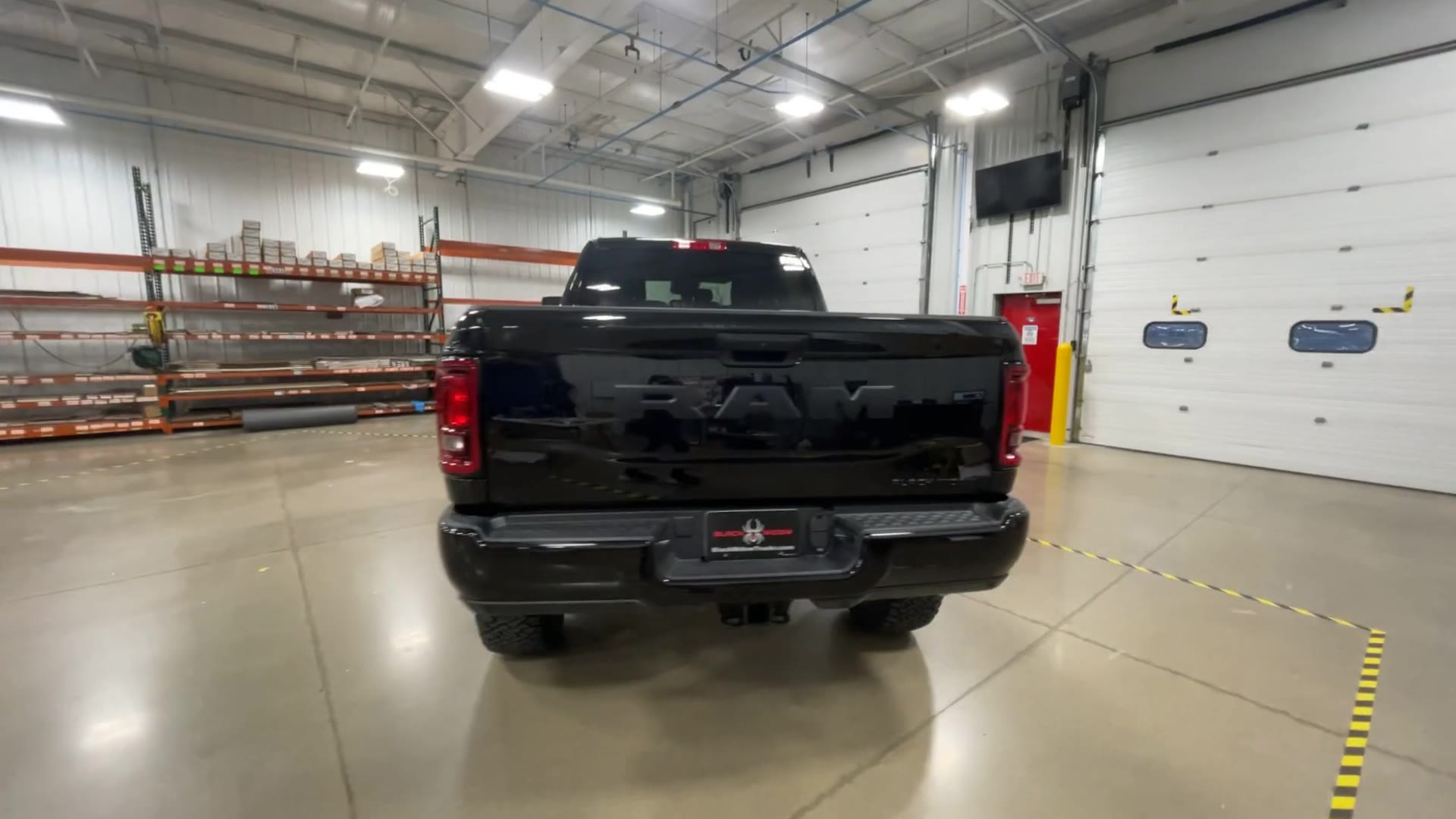 Vehicle Image 8