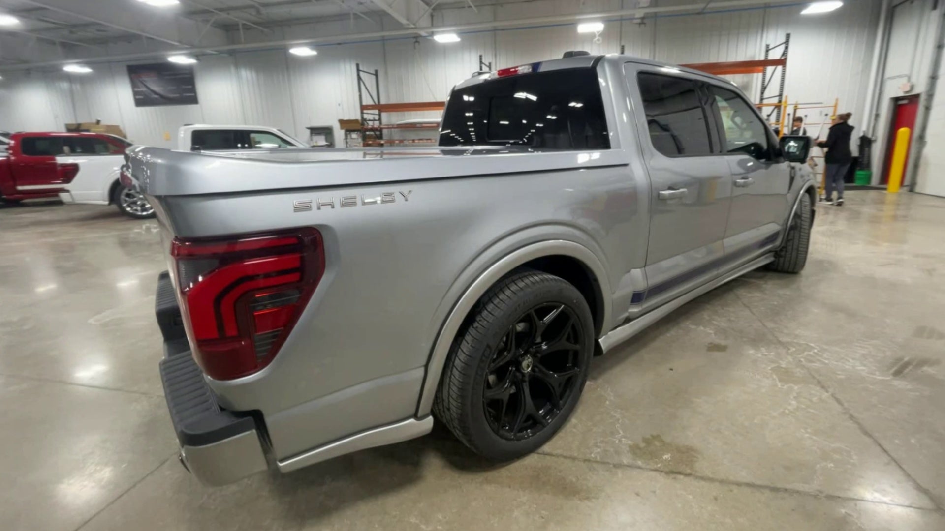 Vehicle Image 8