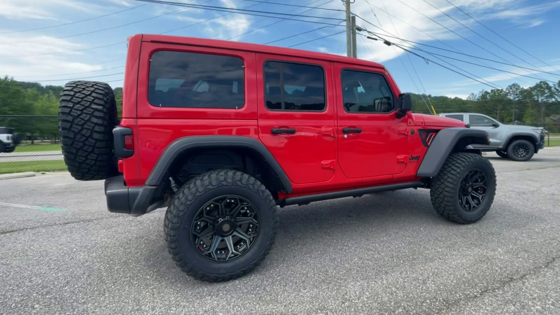 Vehicle Image 8