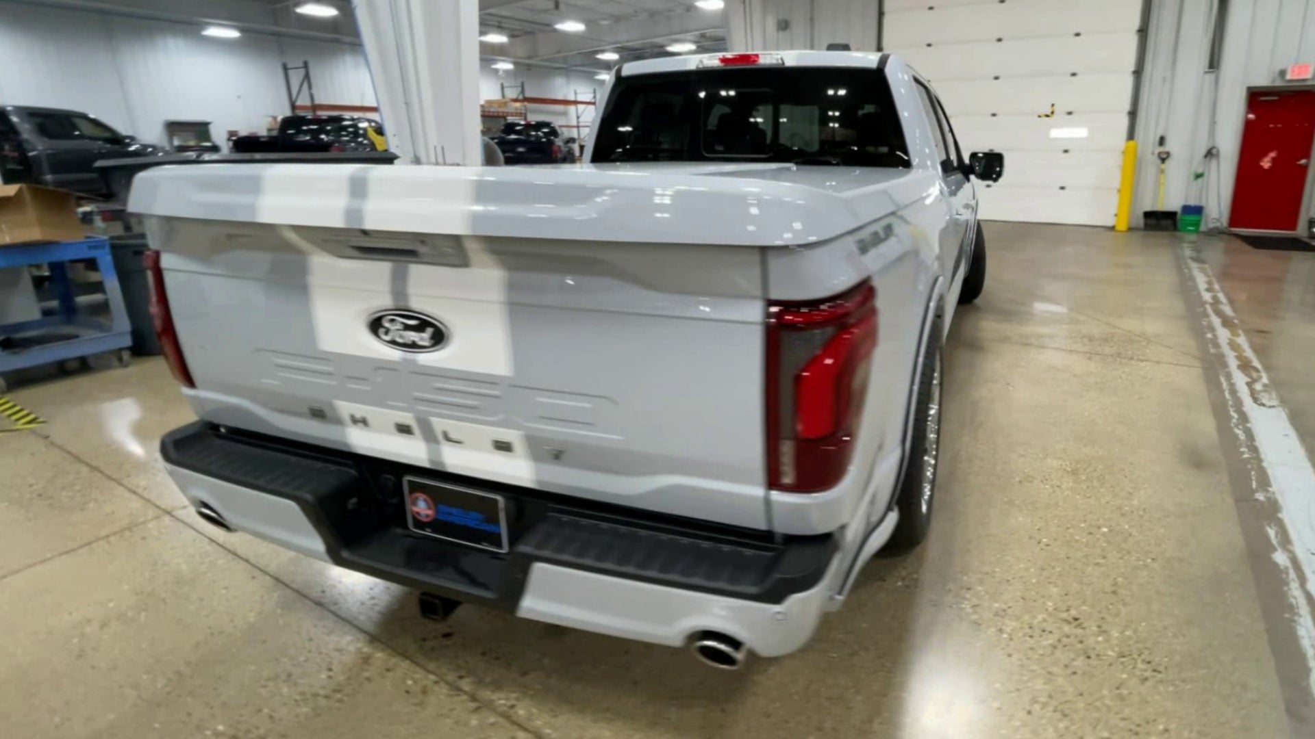 Vehicle Image 8