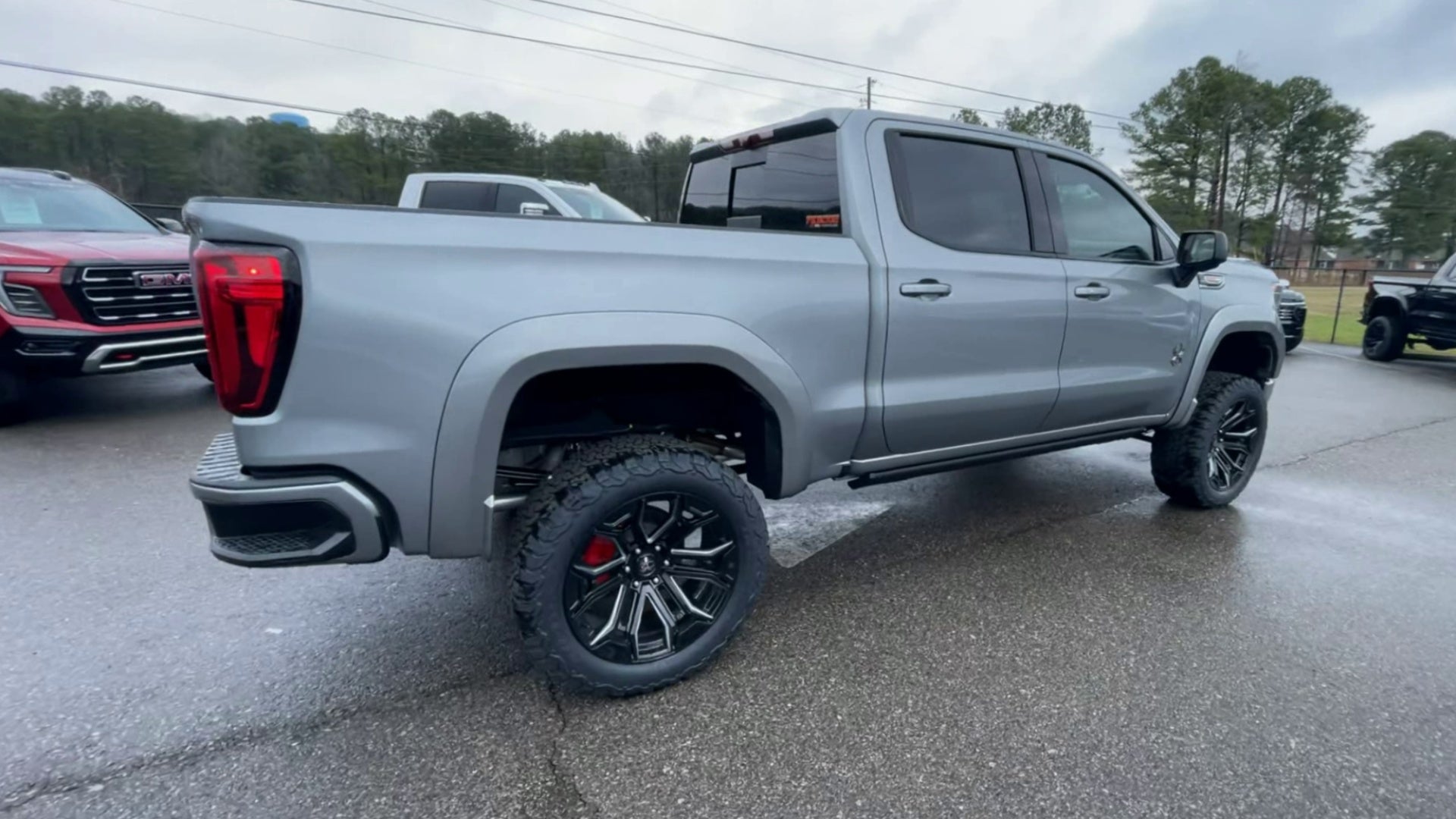 Vehicle Image 8