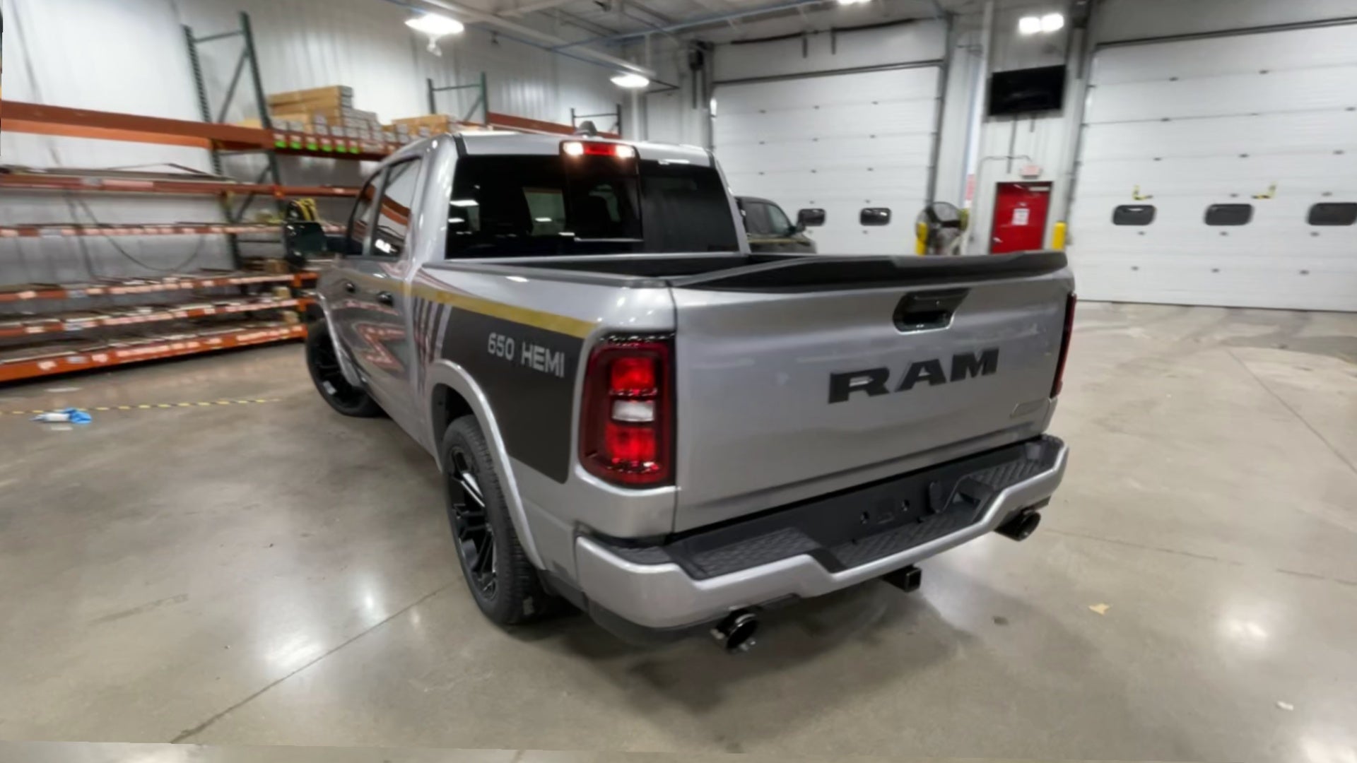 Vehicle Image 8