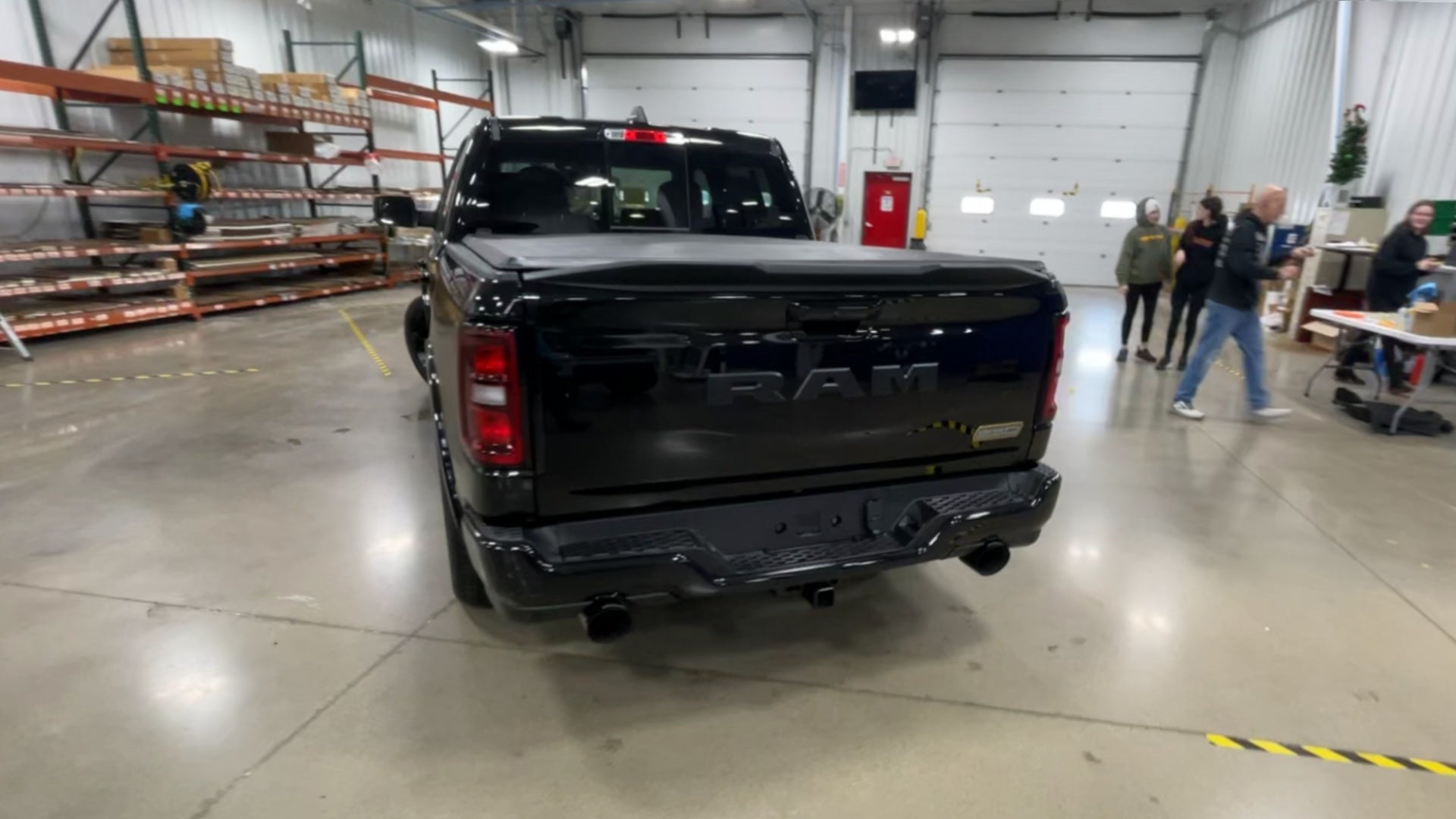 Vehicle Image 8
