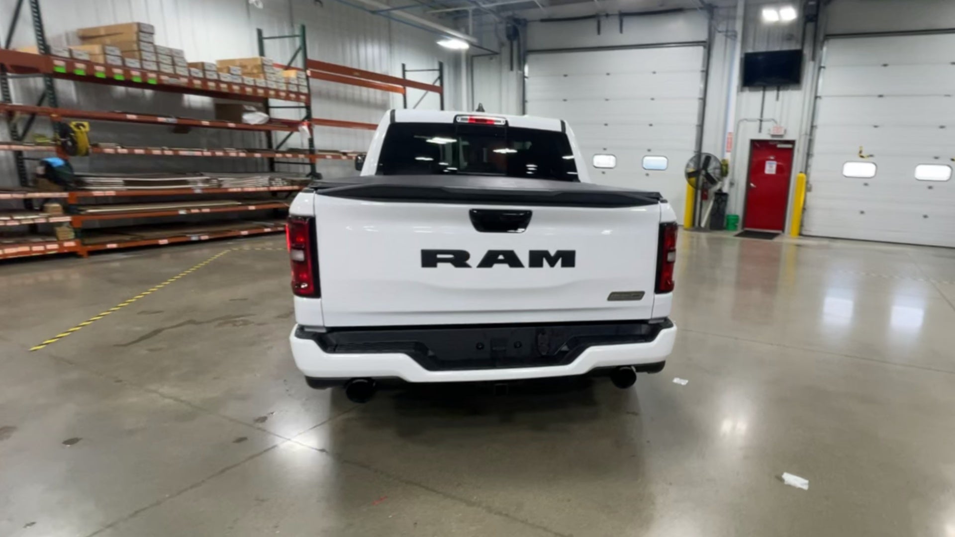 Vehicle Image 8