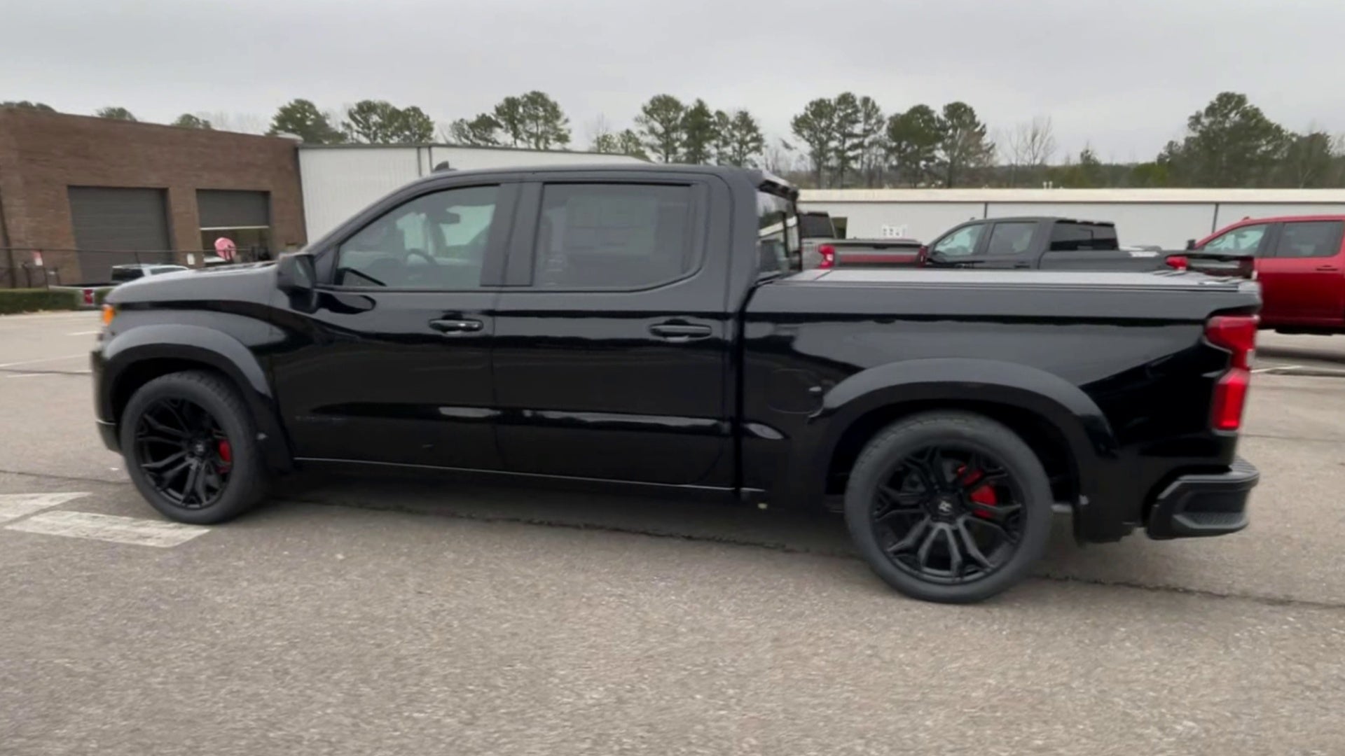 Vehicle Image 8