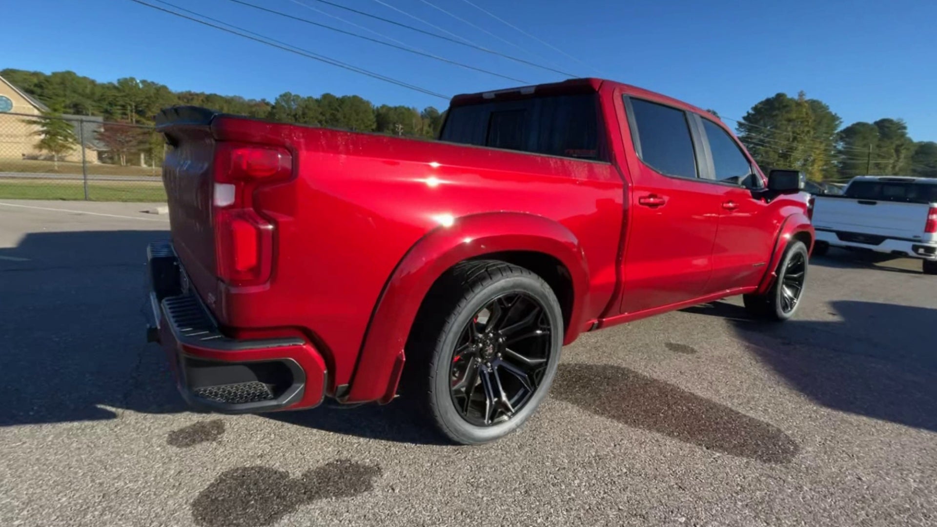 Vehicle Image 8