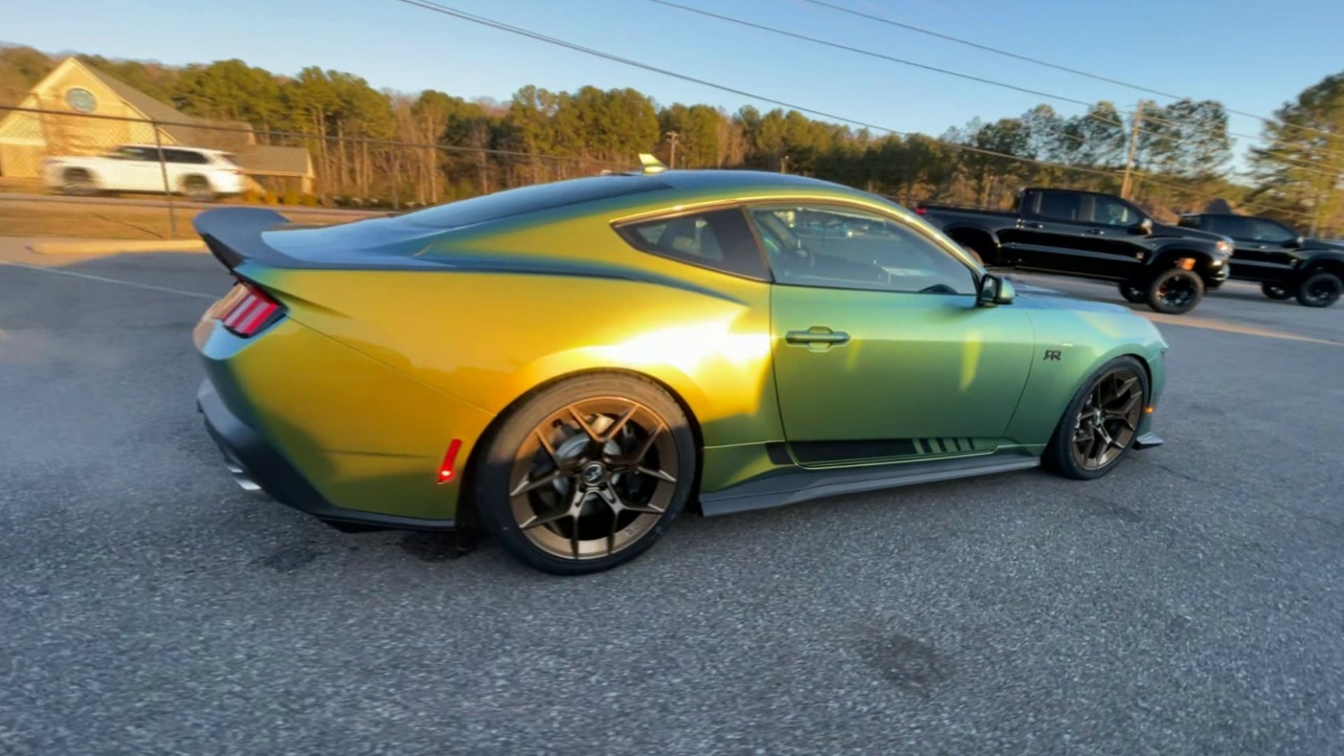 Vehicle Image 8