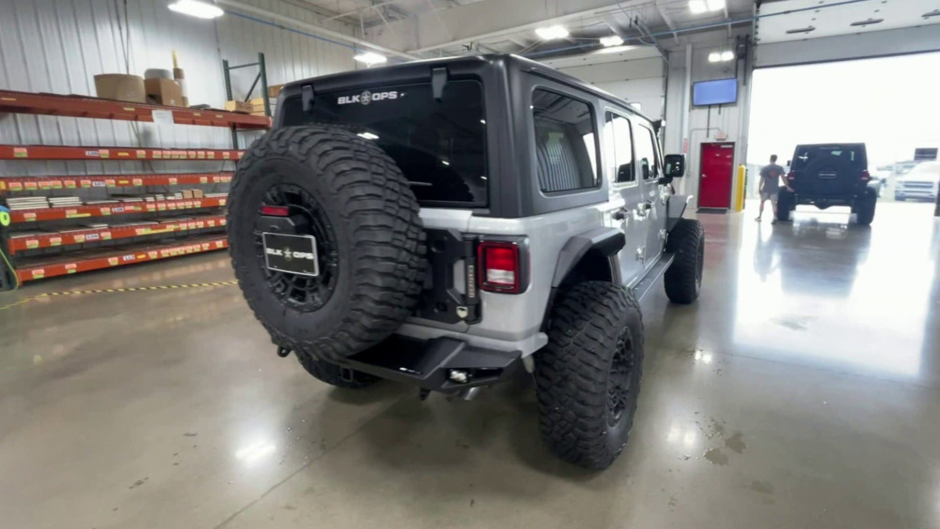 Vehicle Image 8
