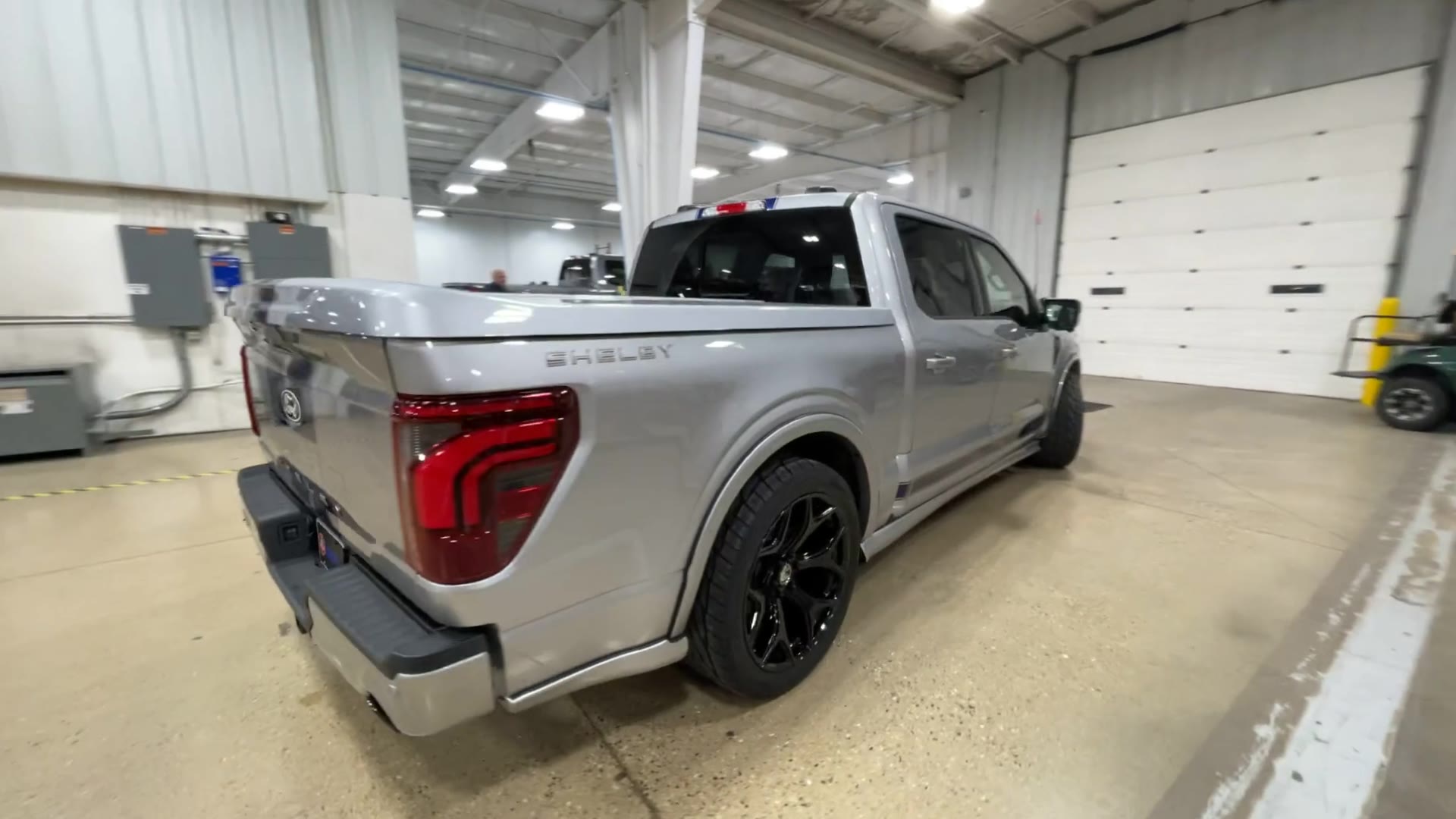 Vehicle Image 8