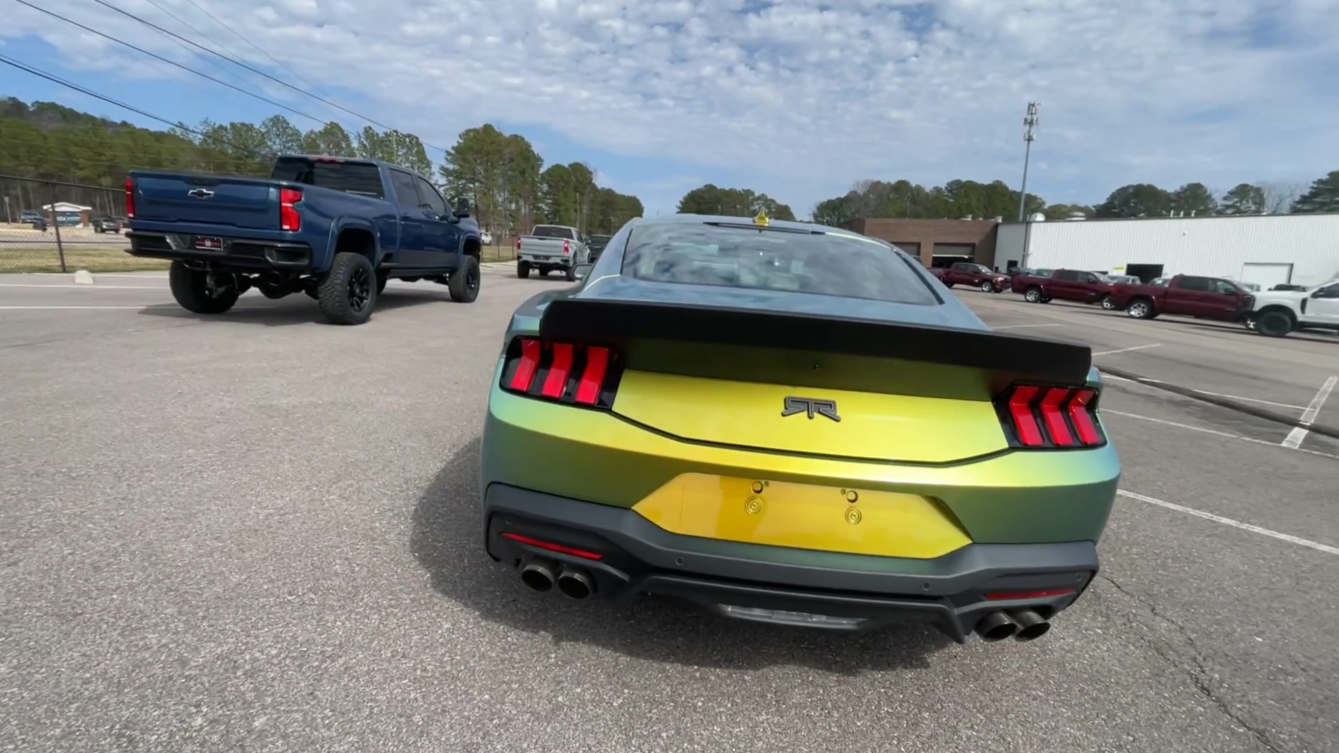 Vehicle Image 8