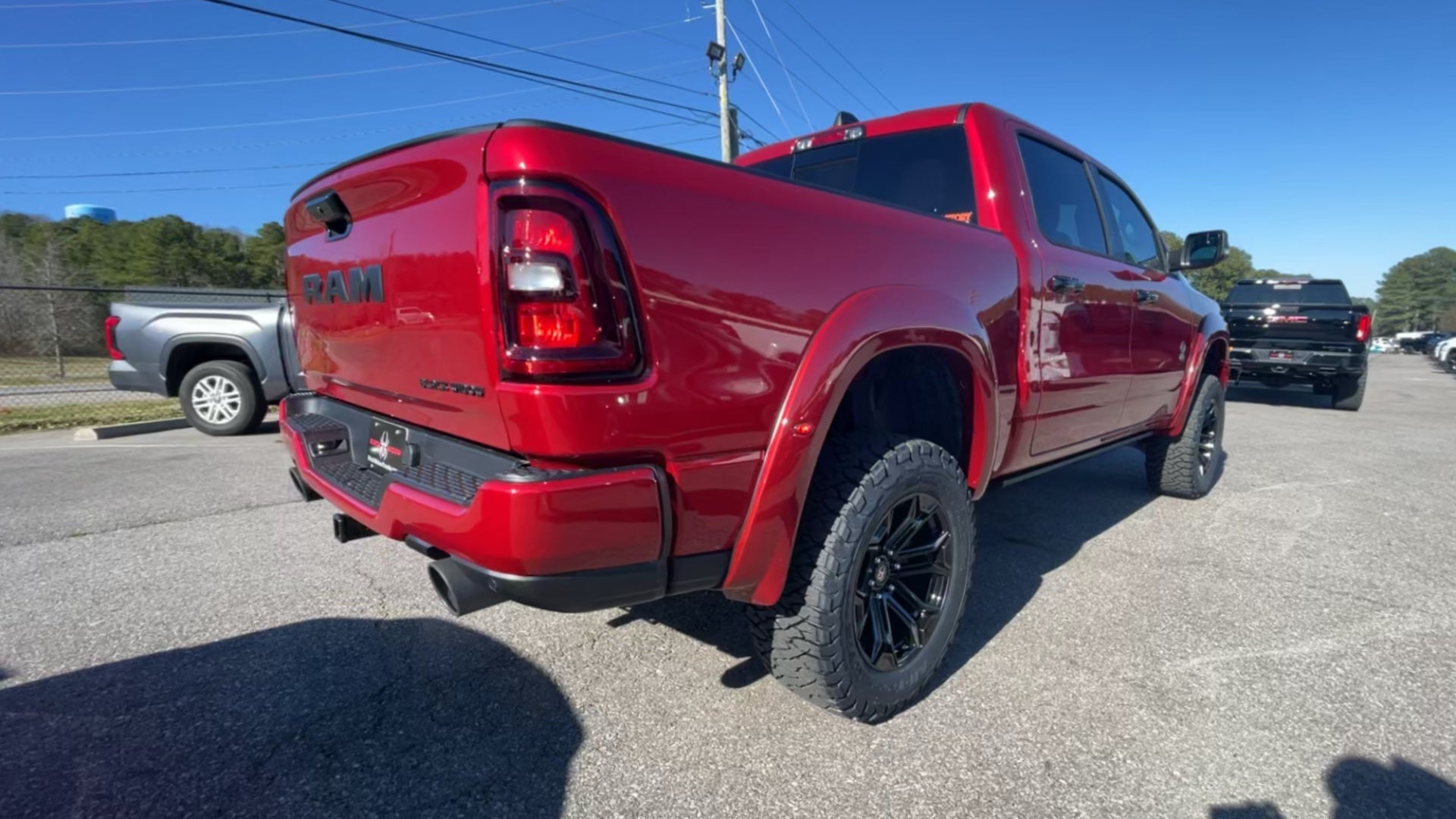 Vehicle Image 8