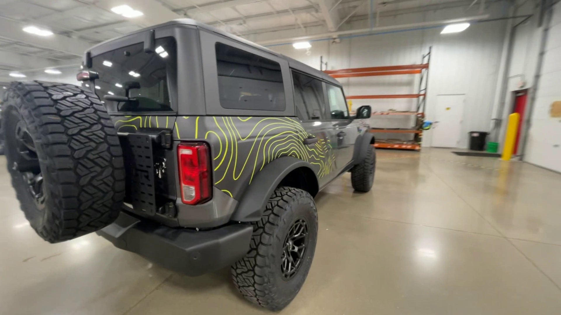 Vehicle Image 8