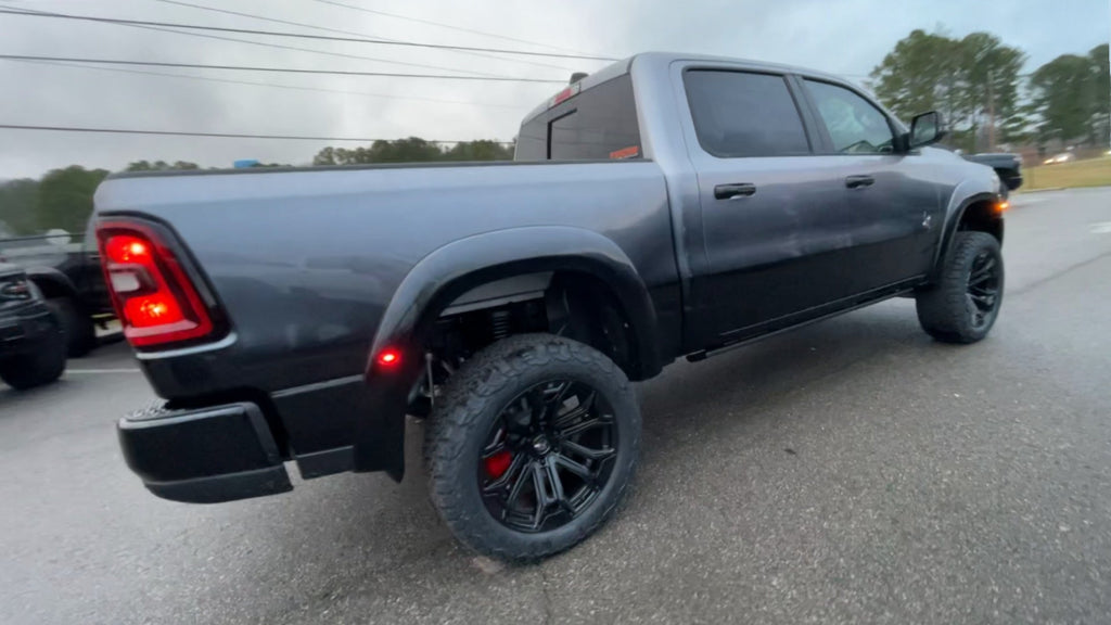 Vehicle Image 8