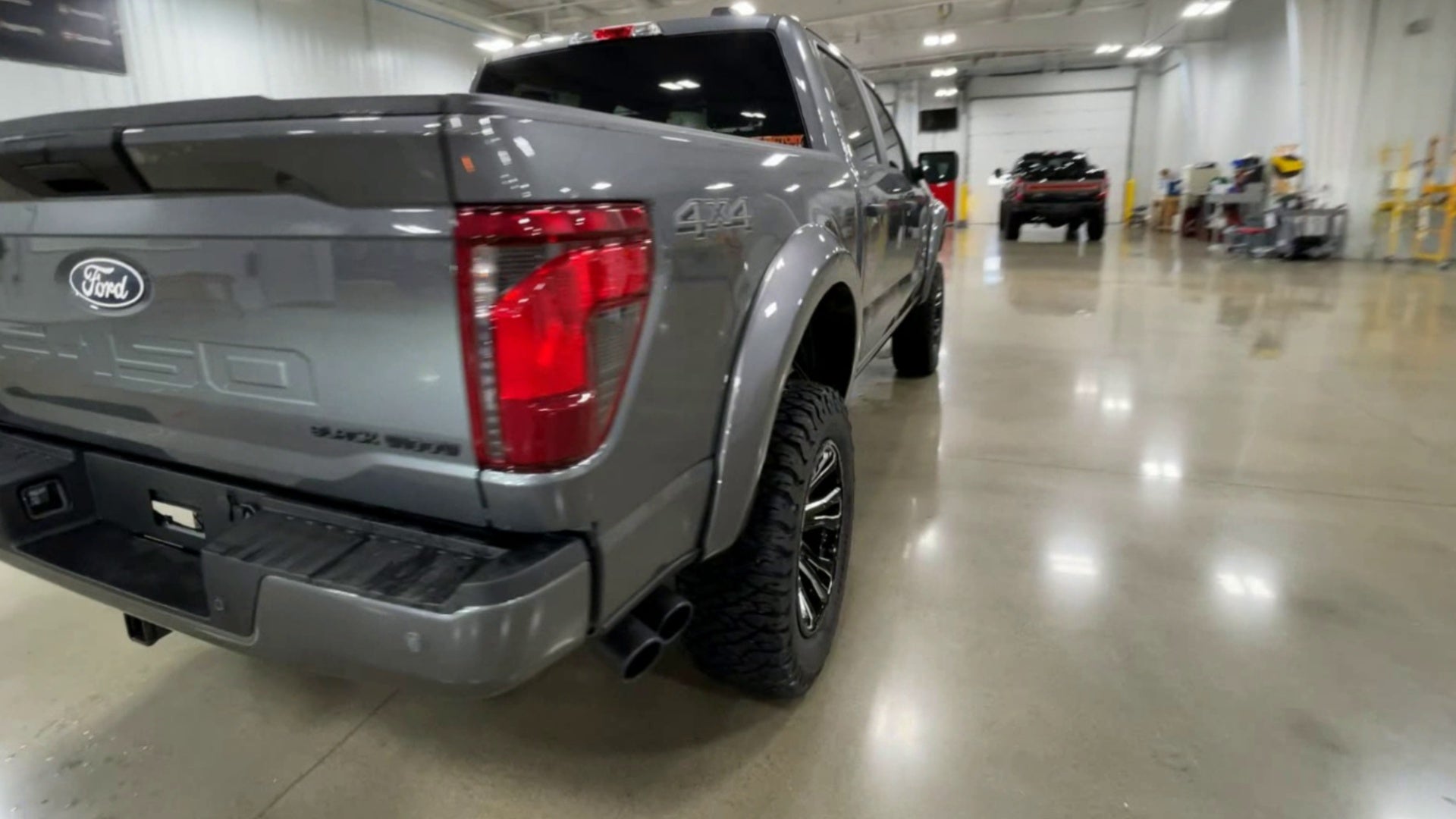 Vehicle Image 8