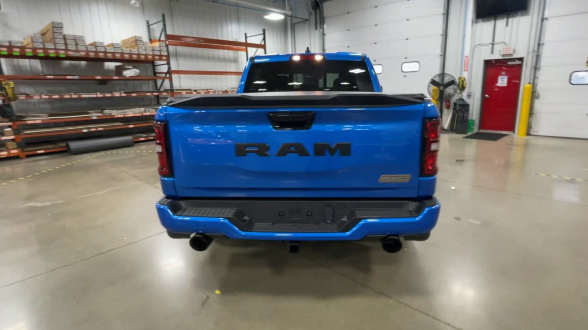 Vehicle Image 8
