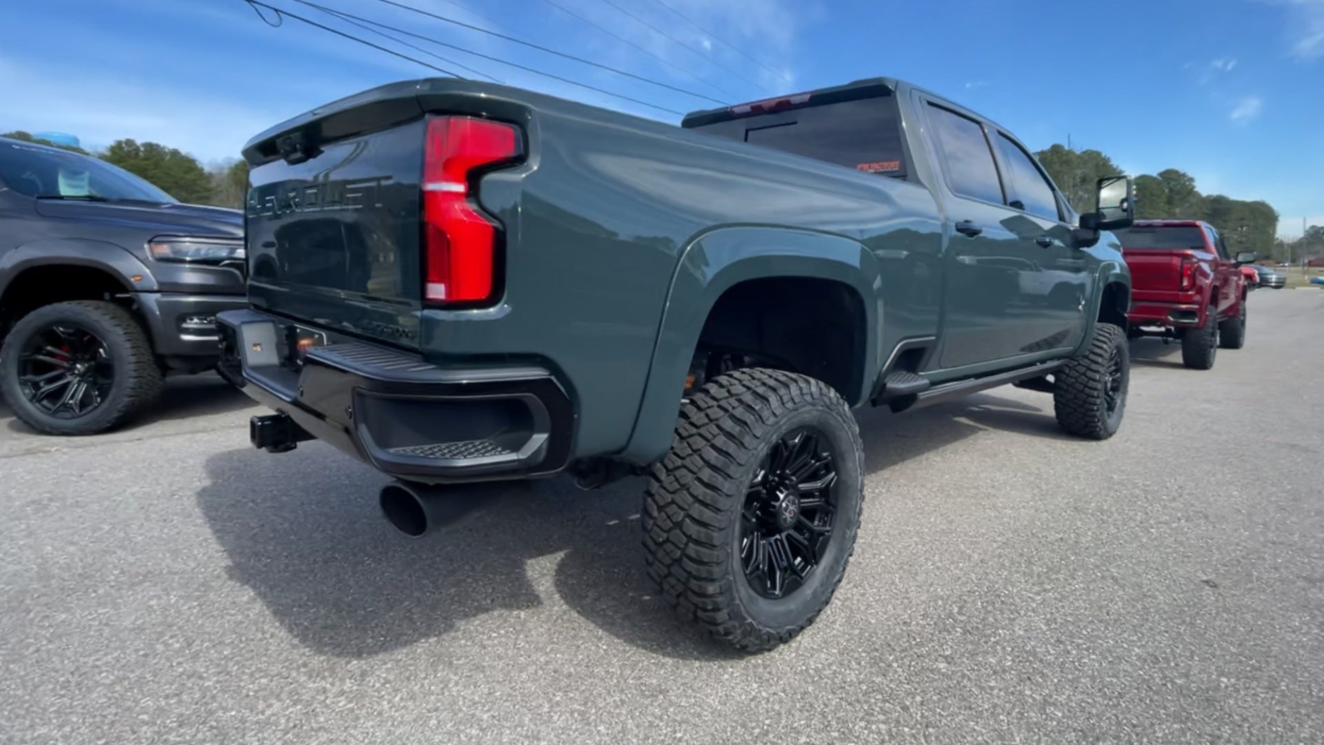 Vehicle Image 8