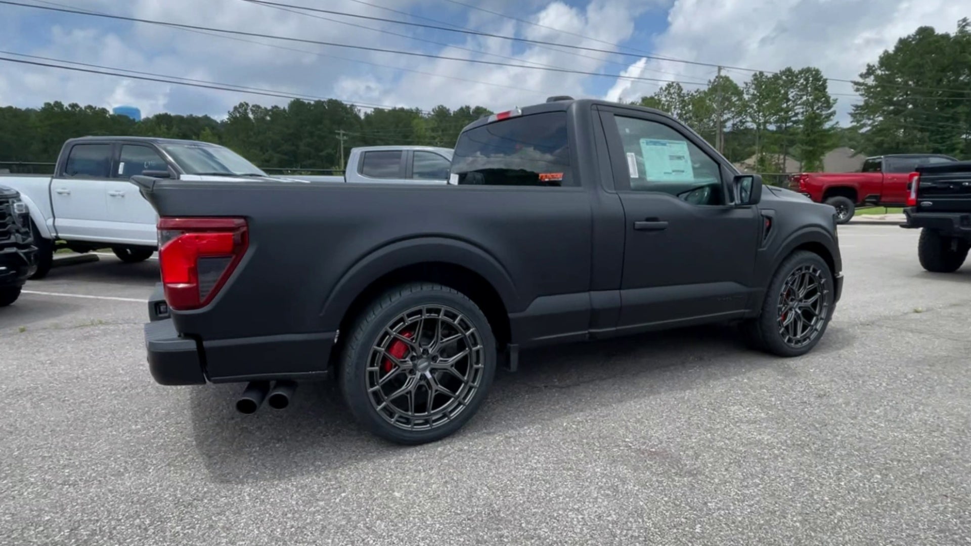 Vehicle Image 8