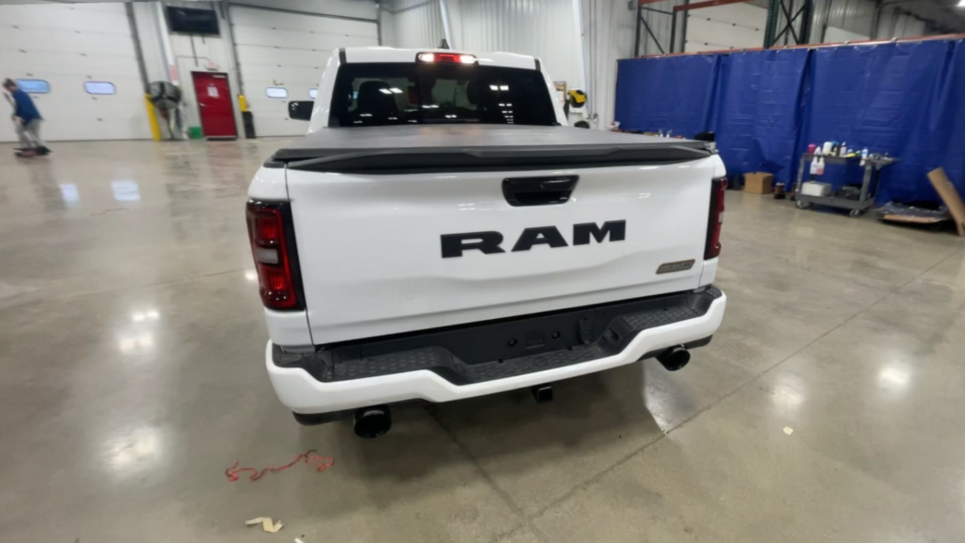 Vehicle Image 8