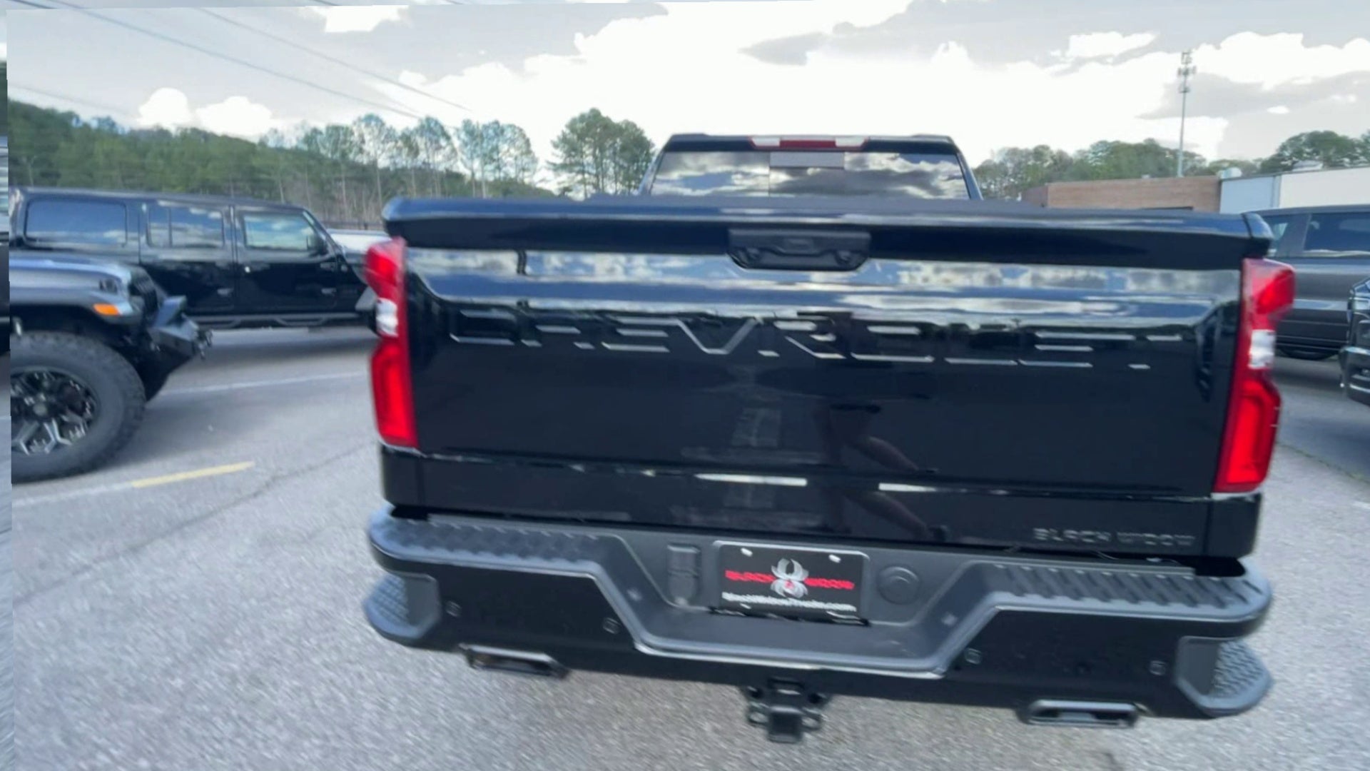 Vehicle Image 8
