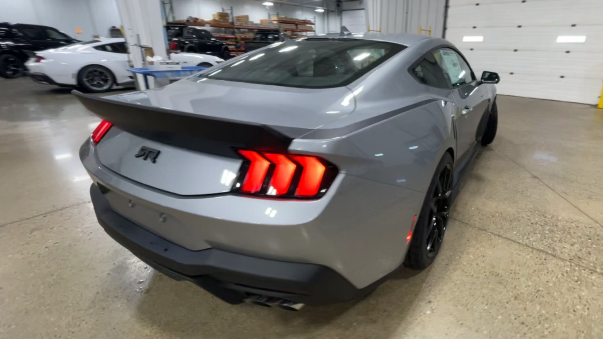 Vehicle Image 8
