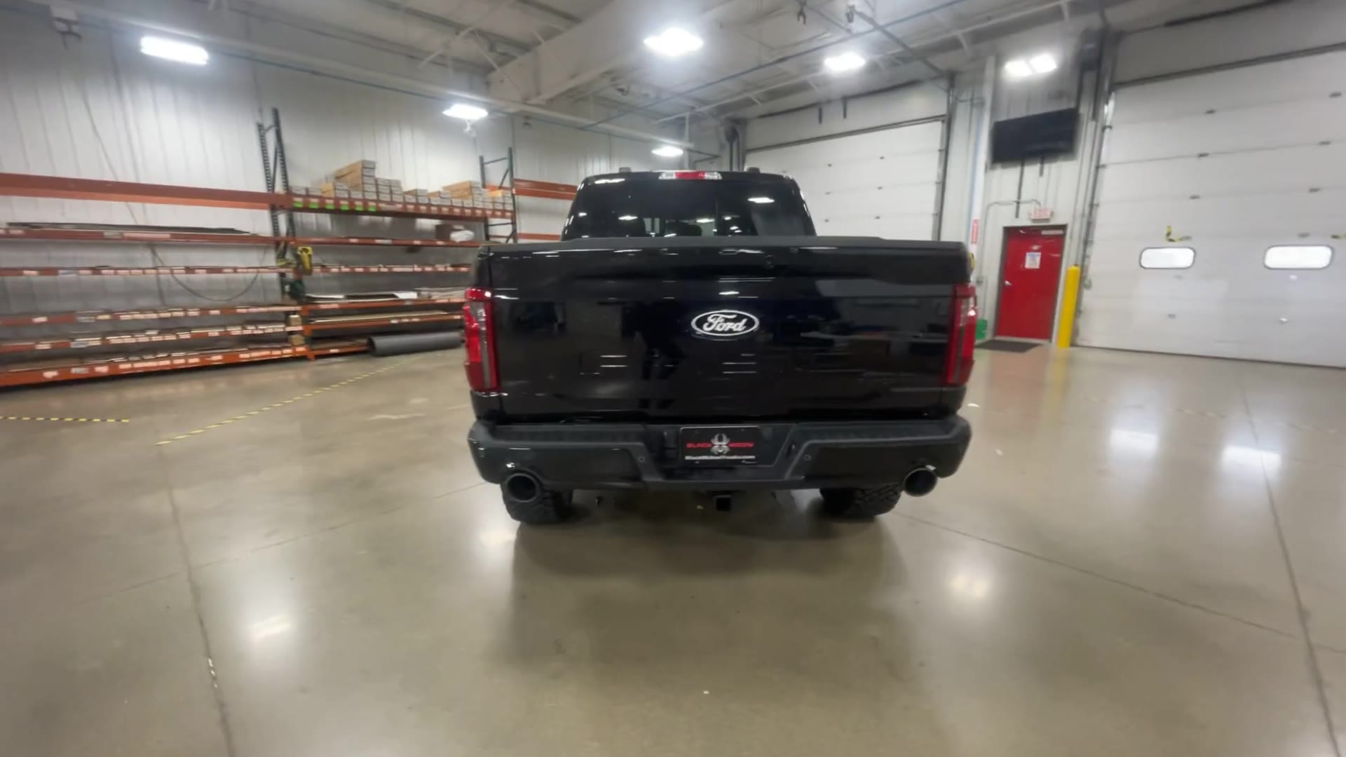 Vehicle Image 8