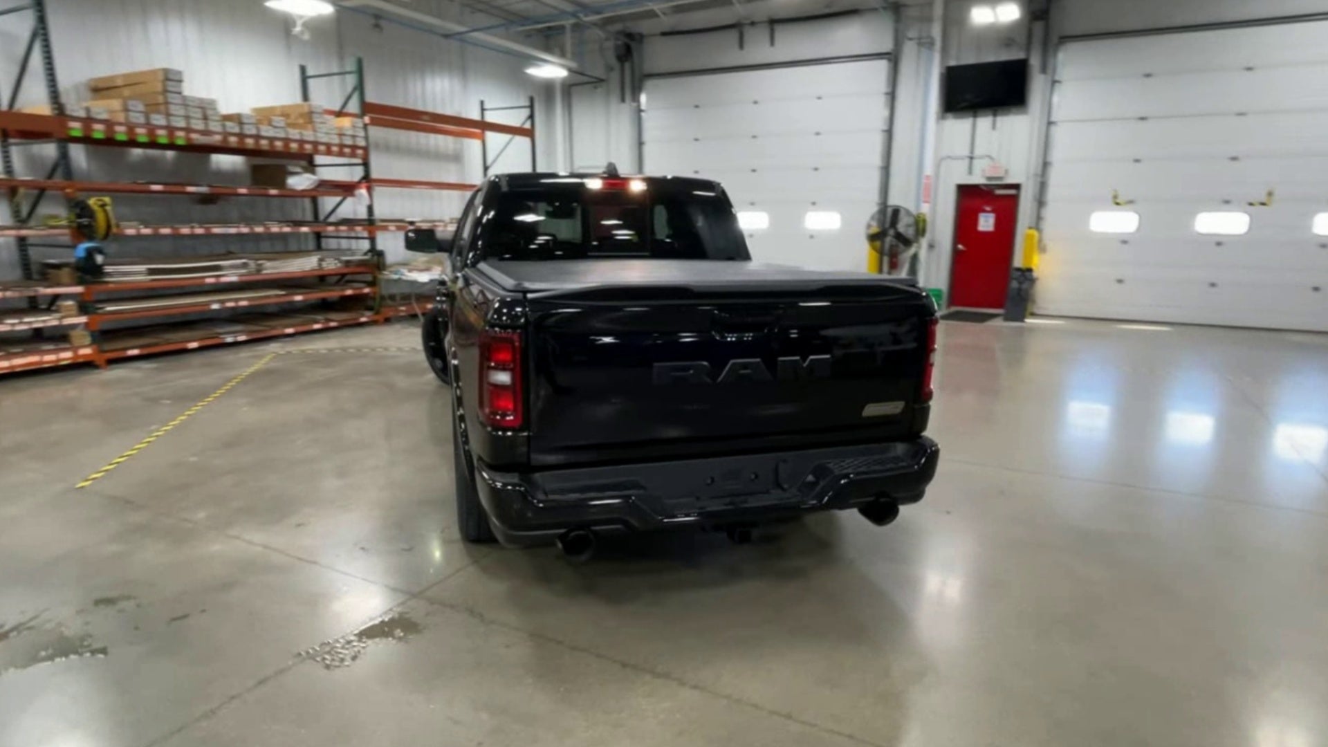 Vehicle Image 8