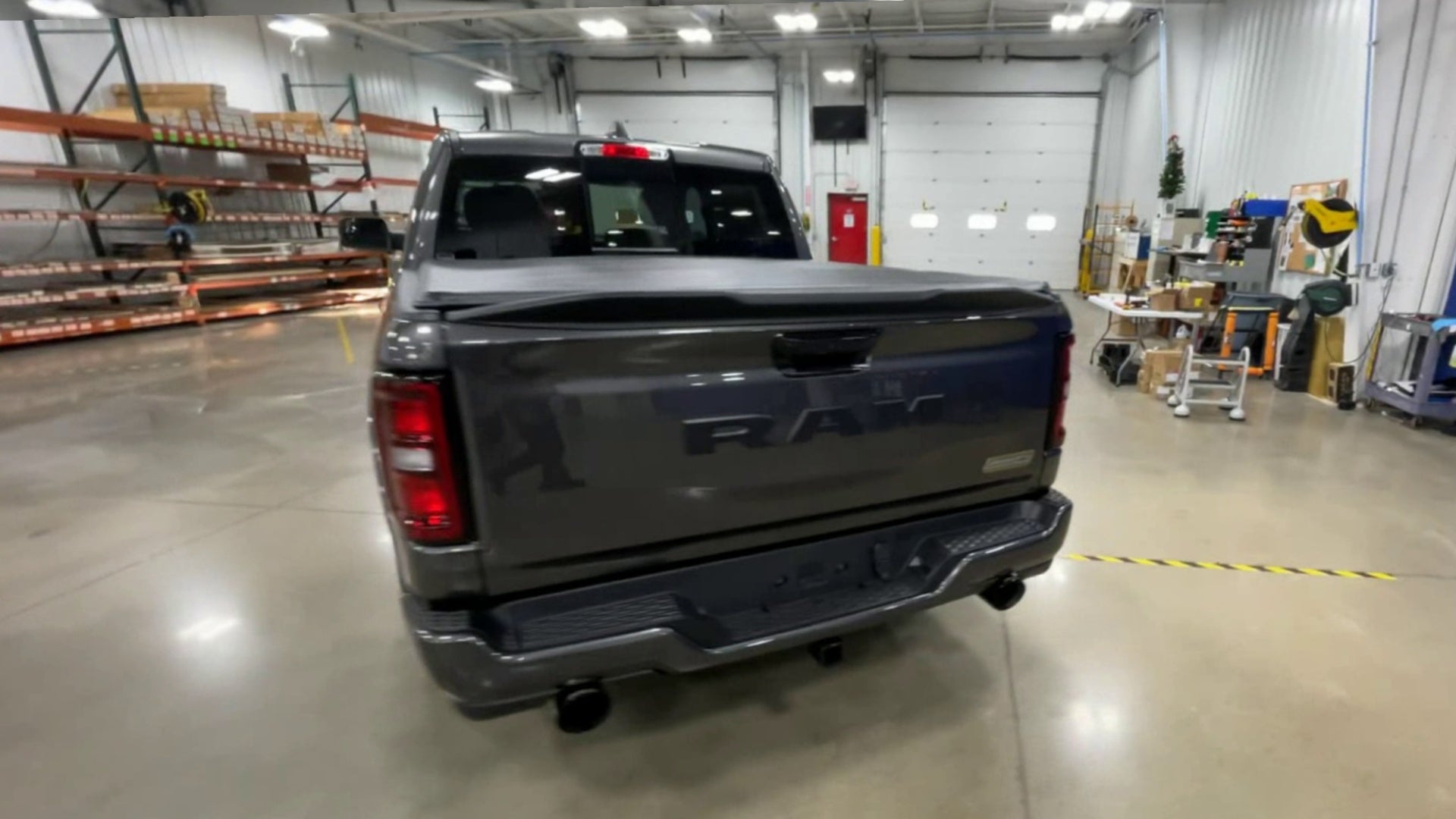 Vehicle Image 8
