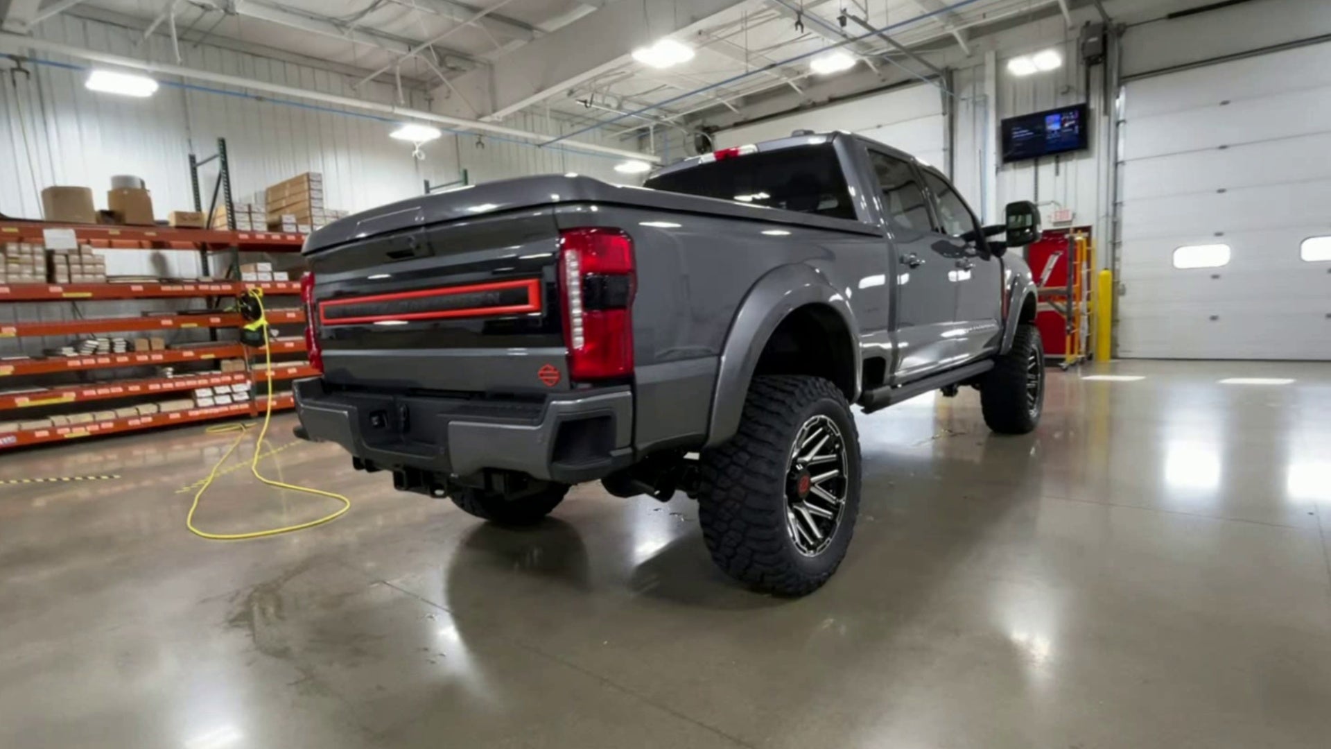 Vehicle Image 8