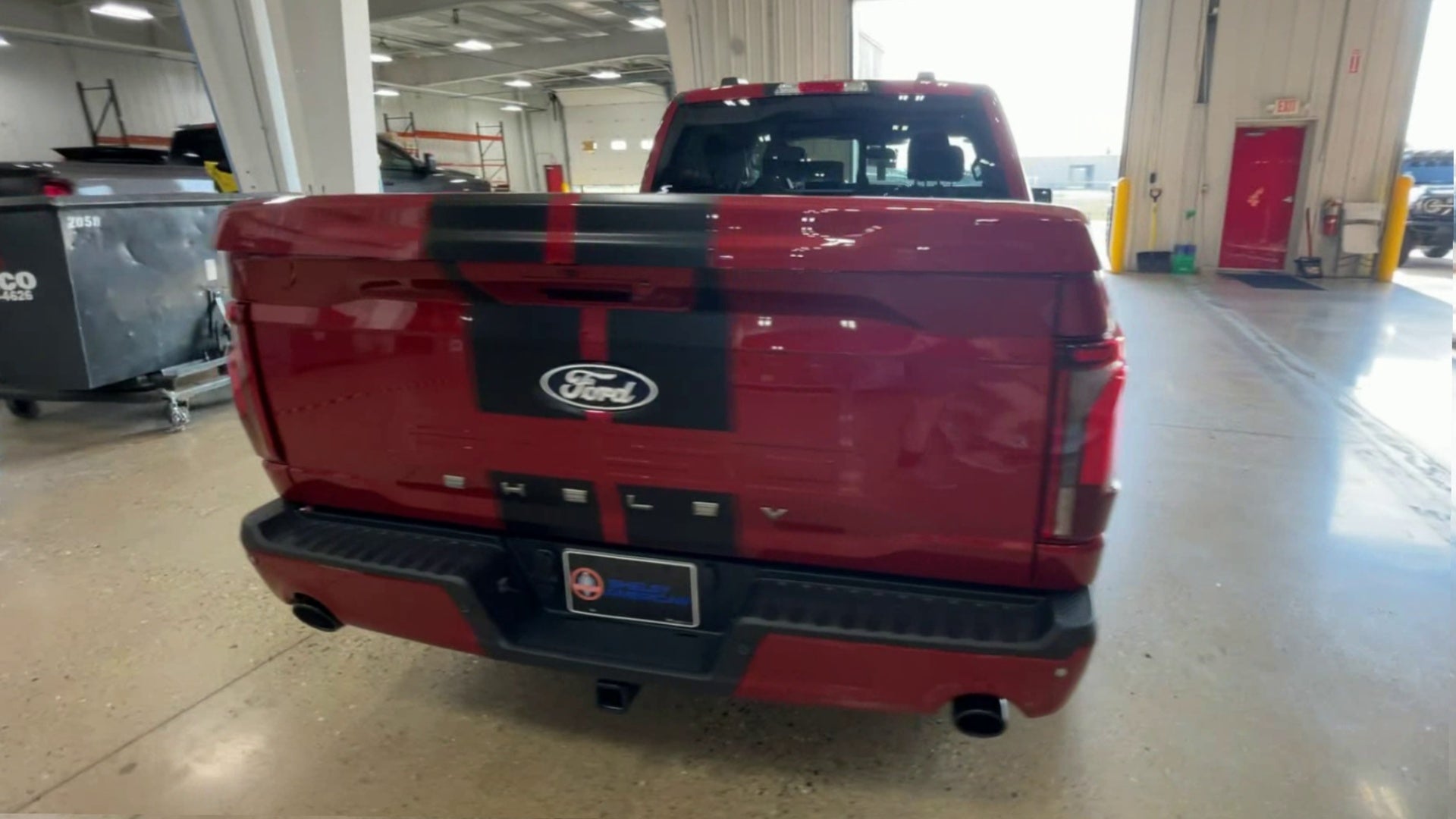 Vehicle Image 8