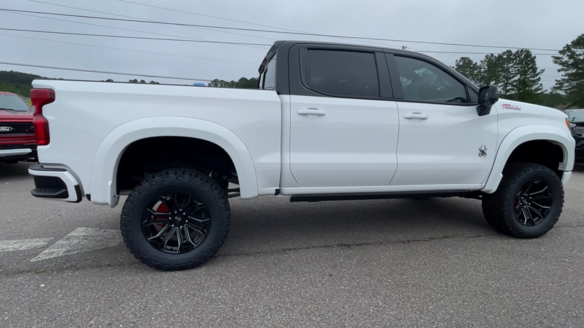 Vehicle Image 8