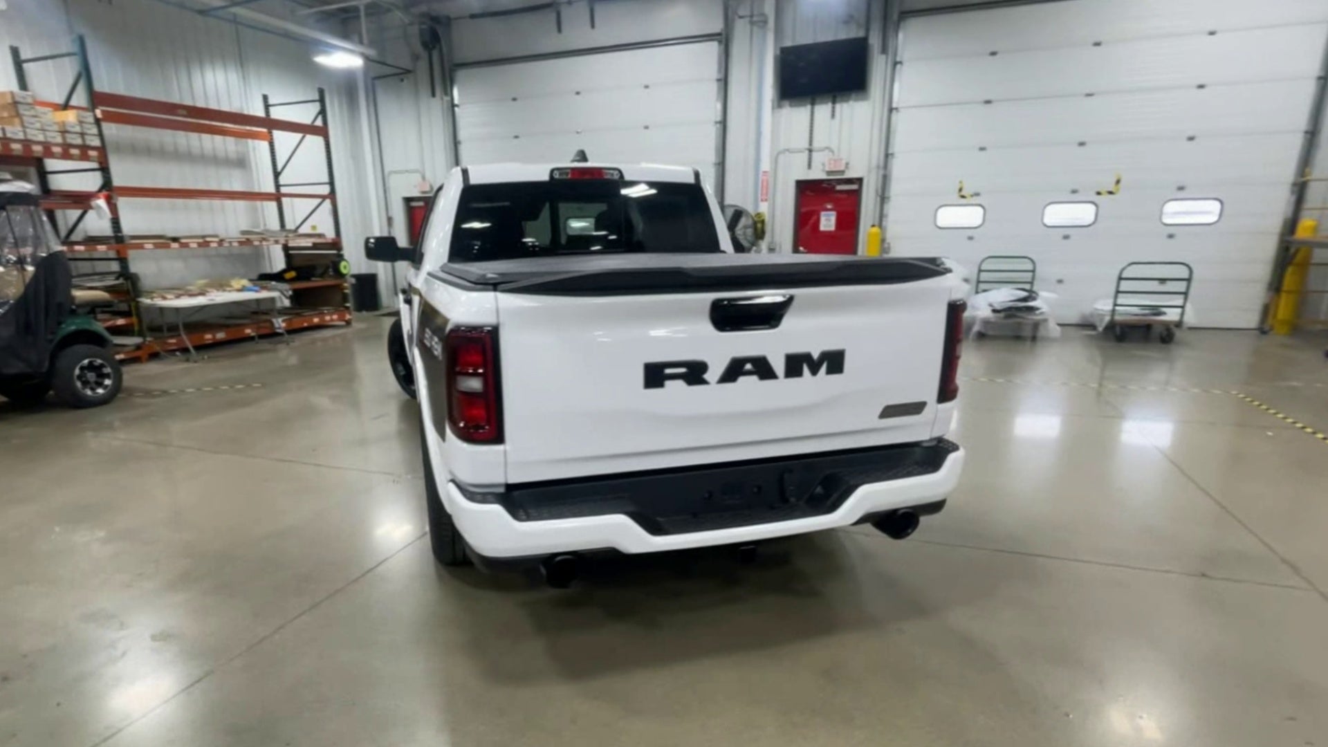 Vehicle Image 8