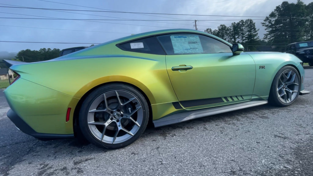 Vehicle Image 8