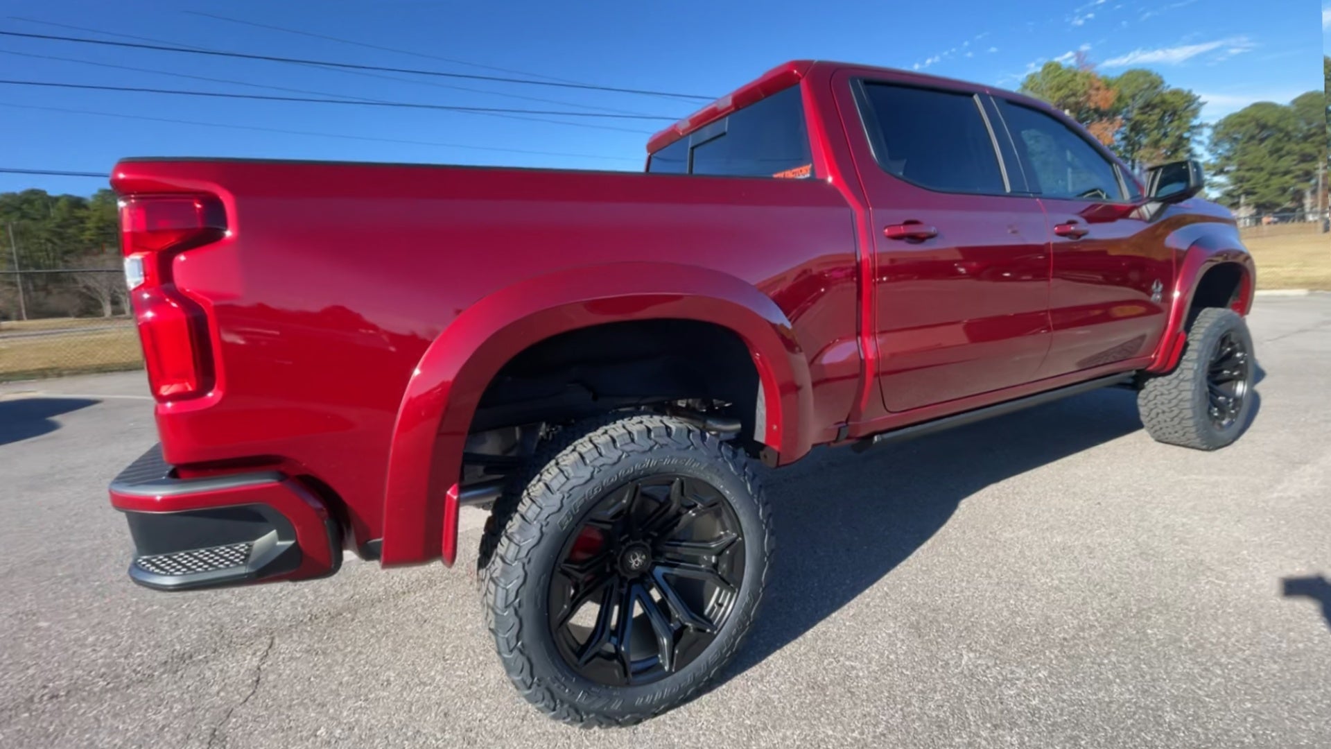 Vehicle Image 8