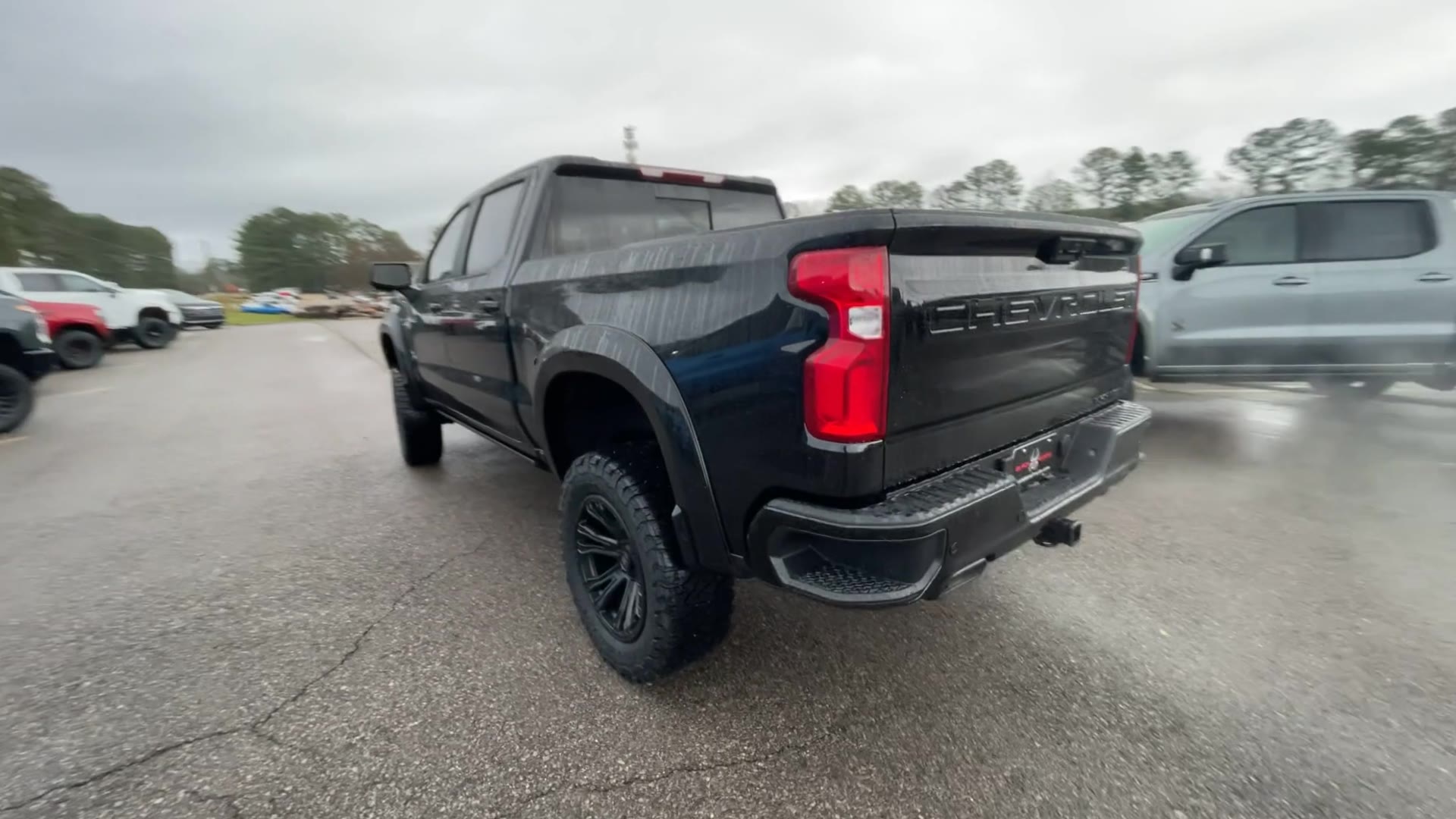 Vehicle Image 8