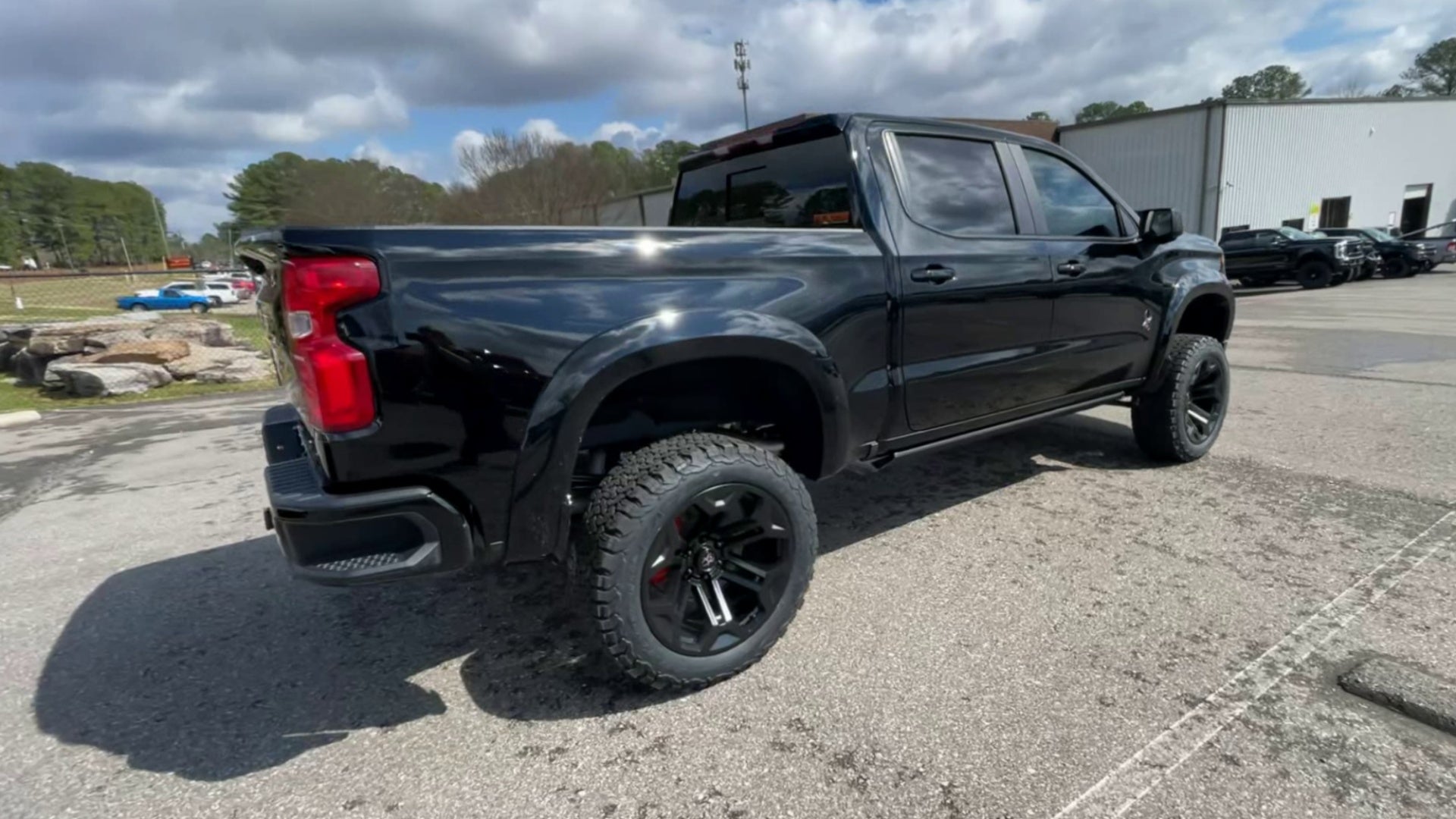Vehicle Image 8