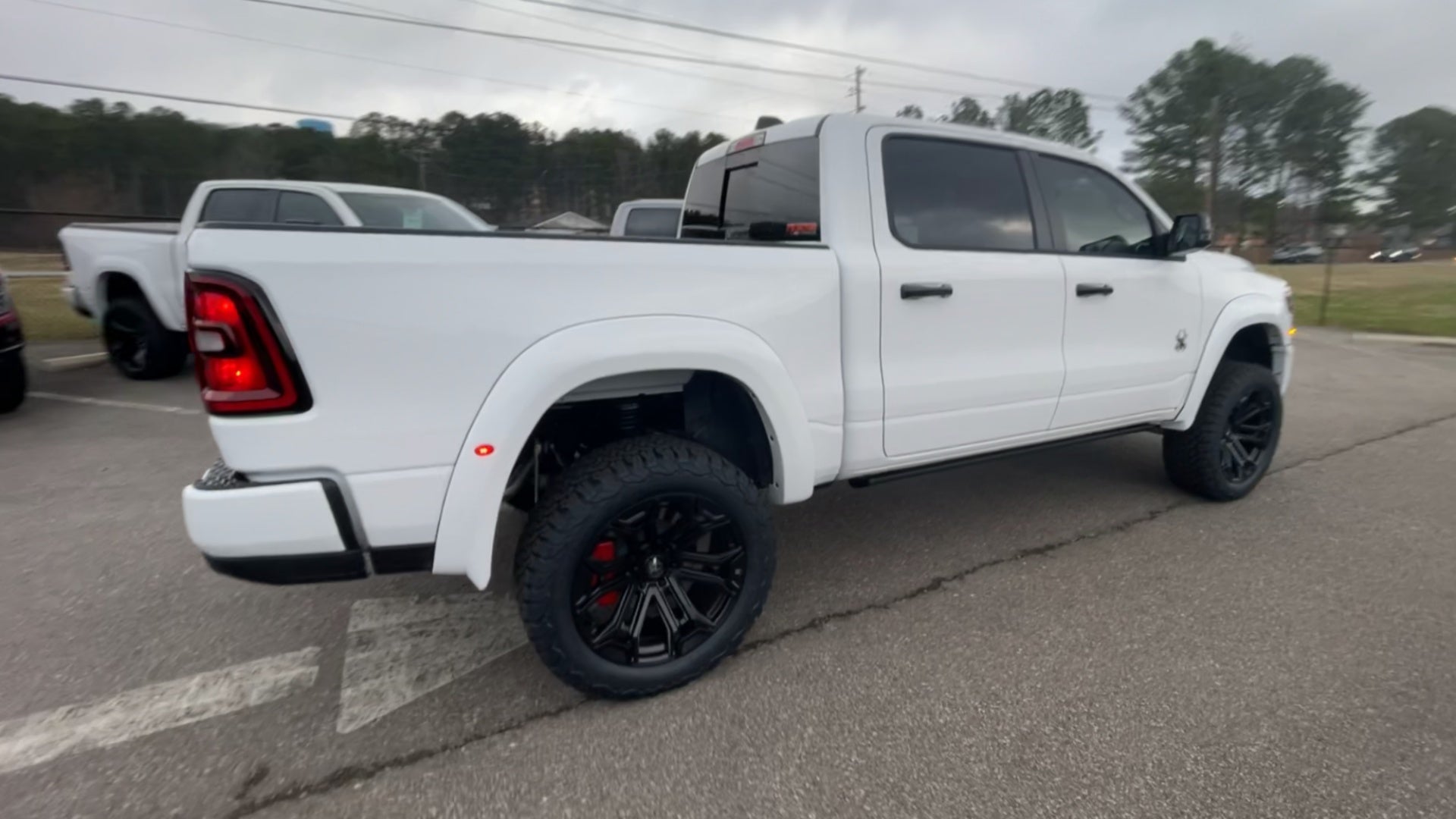 Vehicle Image 8
