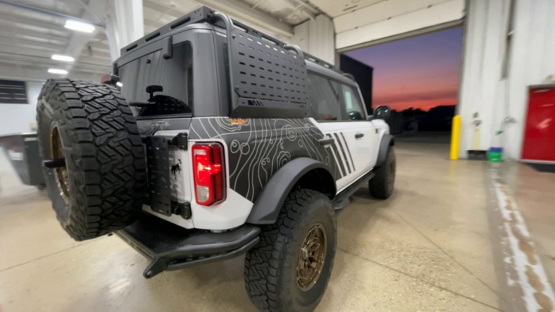 Vehicle Image 8