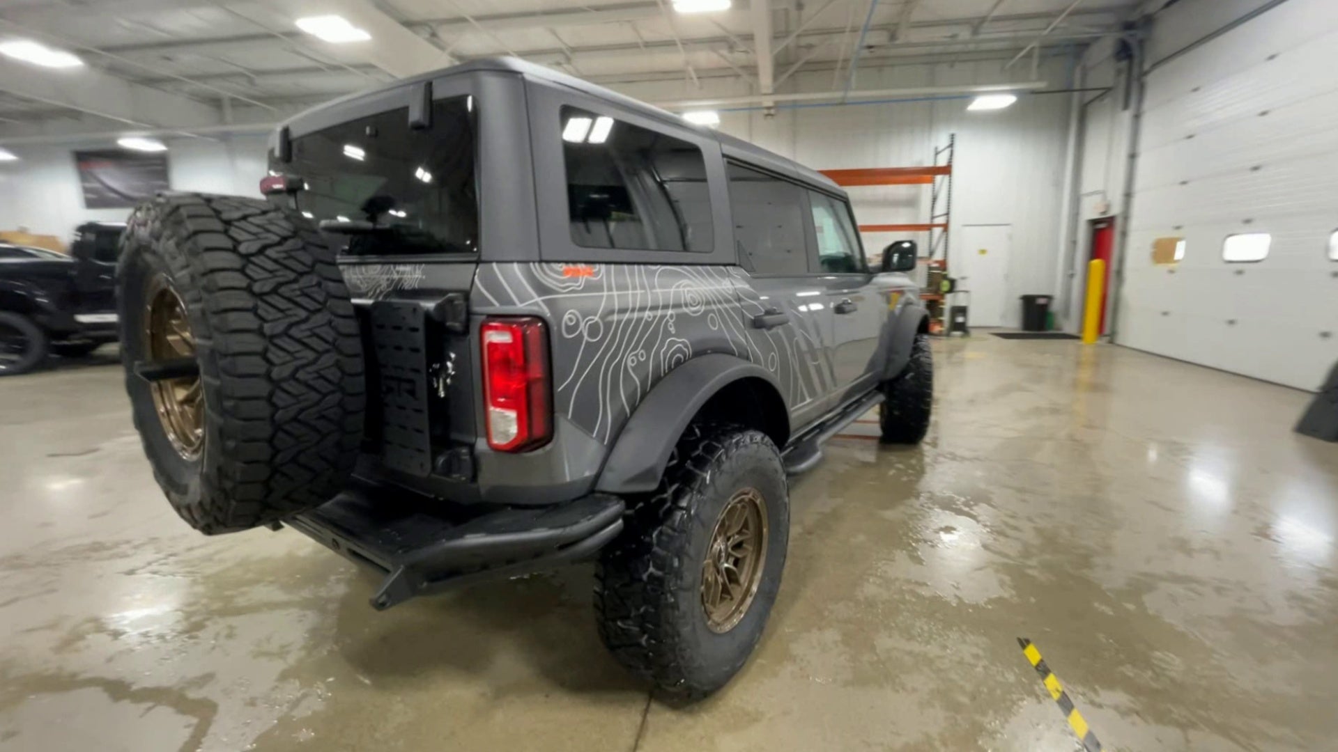 Vehicle Image 8