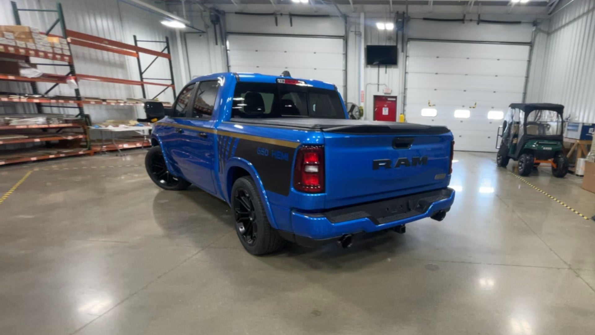 Vehicle Image 8