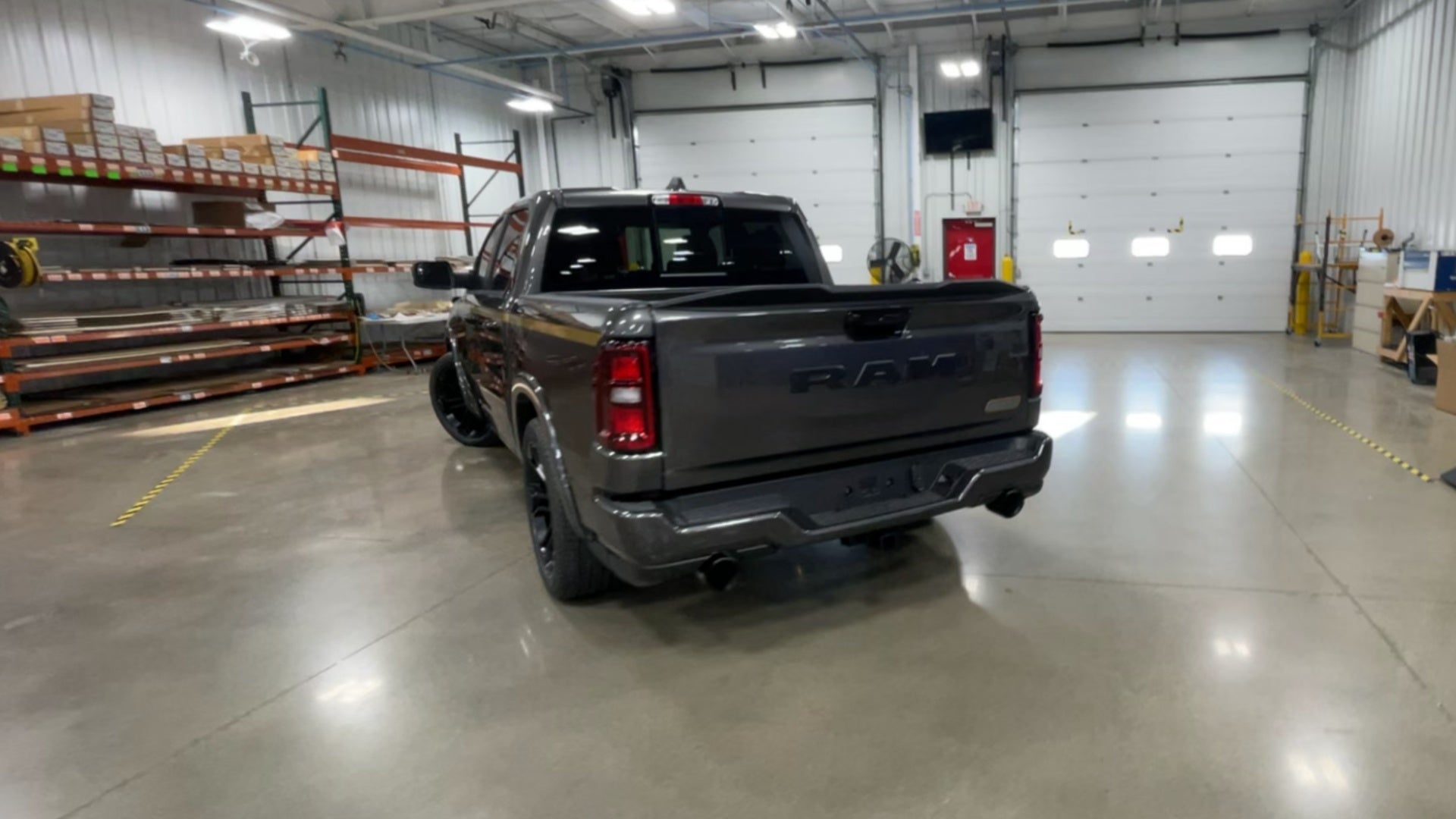 Vehicle Image 8