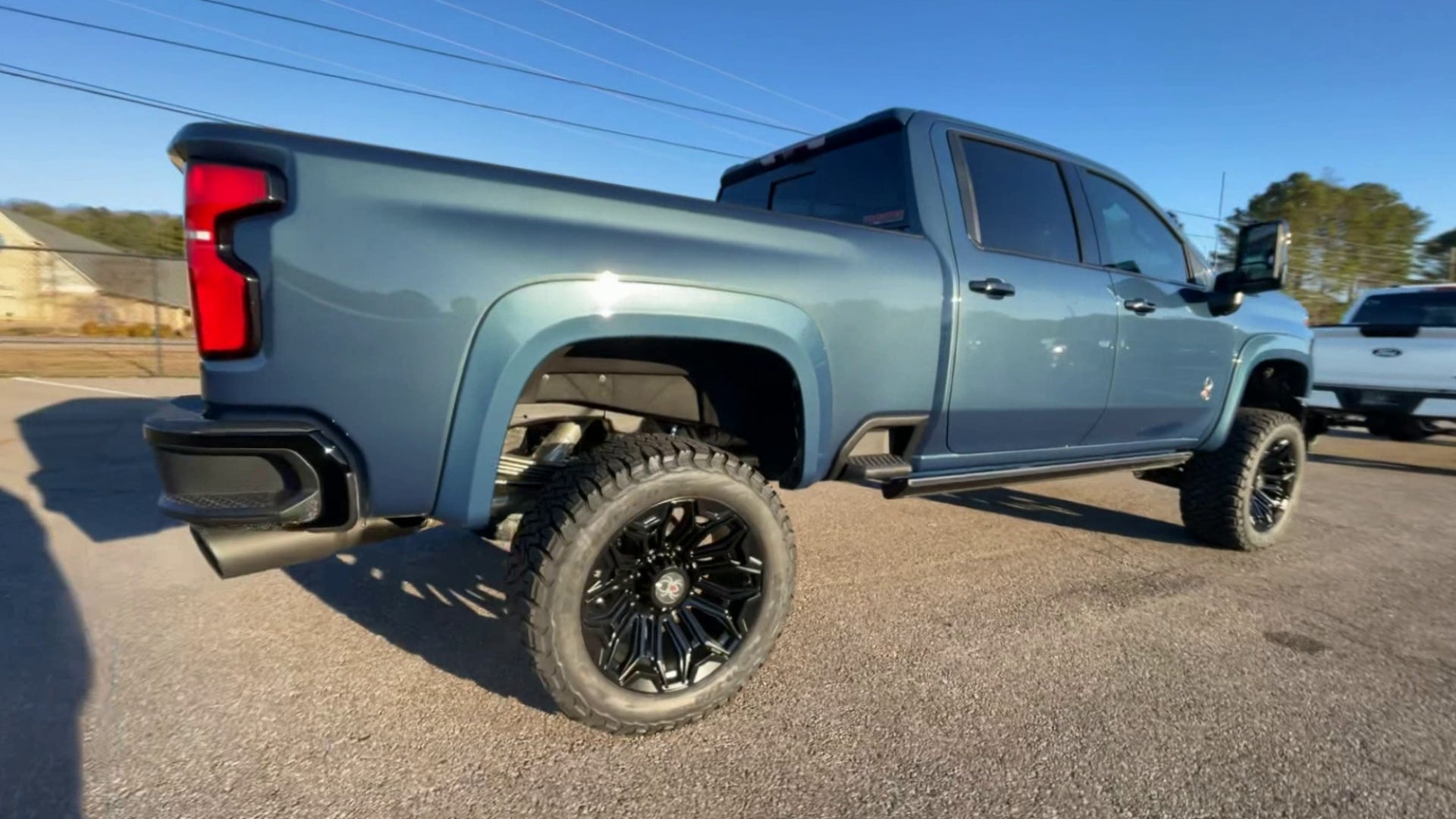 Vehicle Image 8