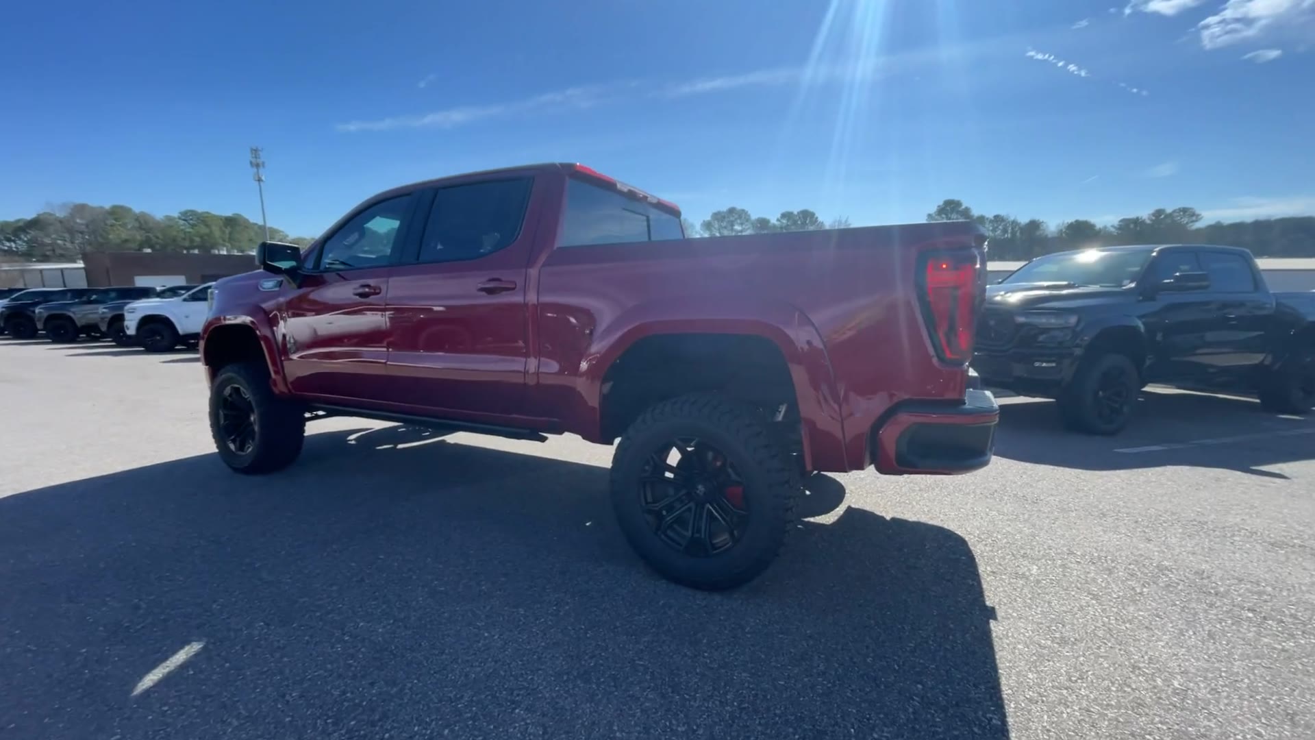 Vehicle Image 8