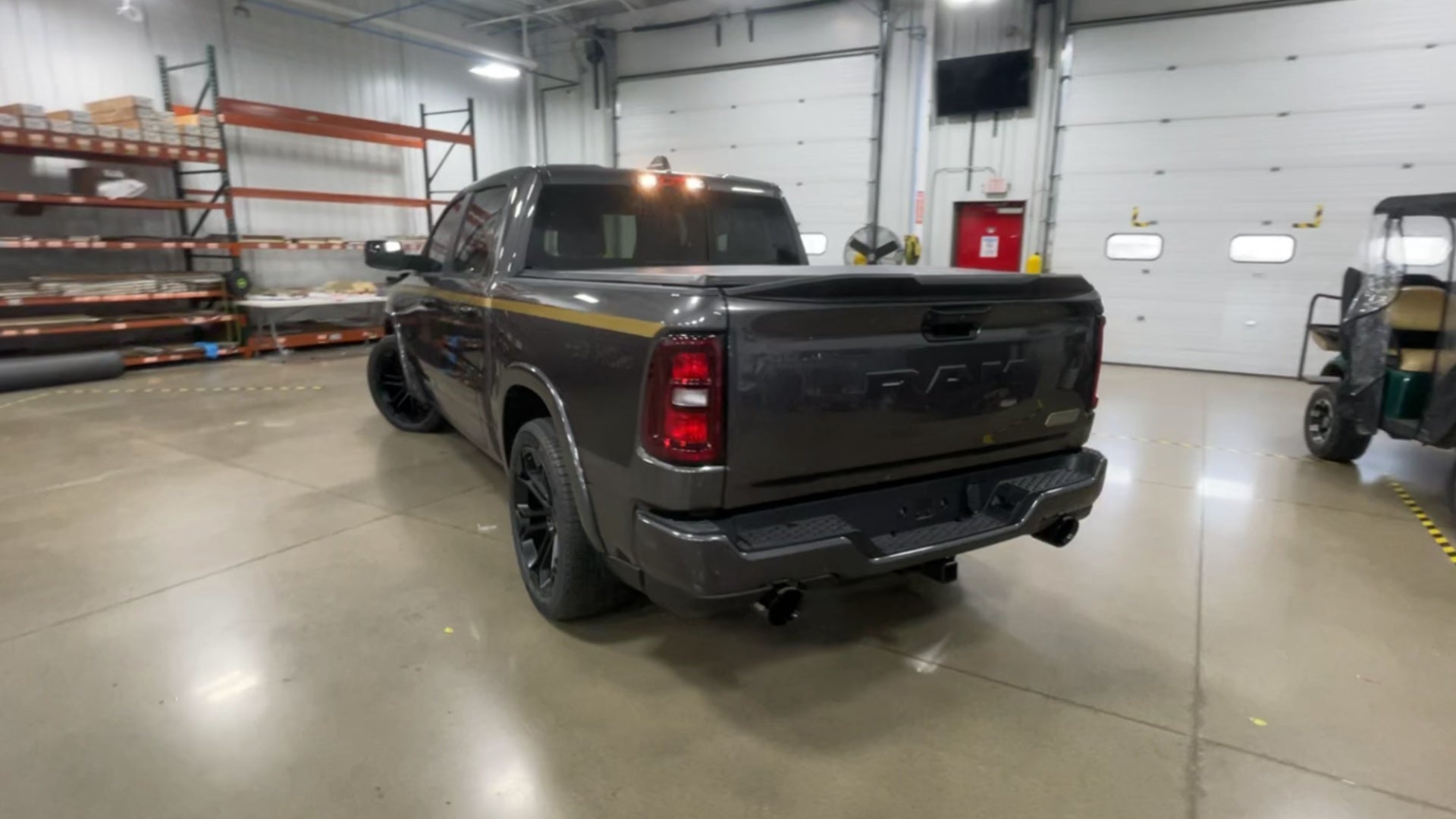 Vehicle Image 8