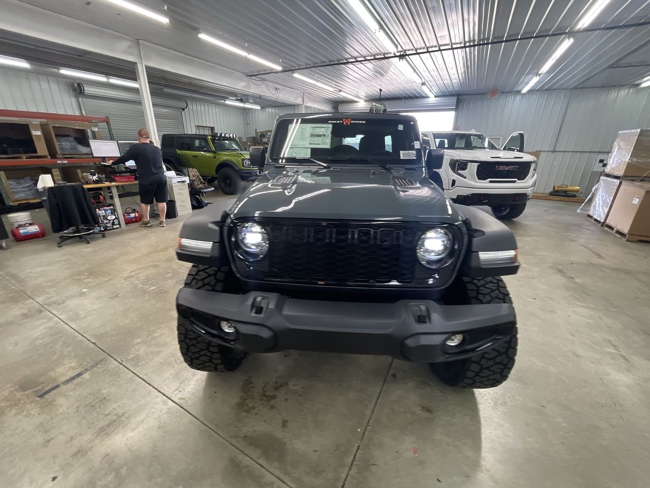 Vehicle Image 3