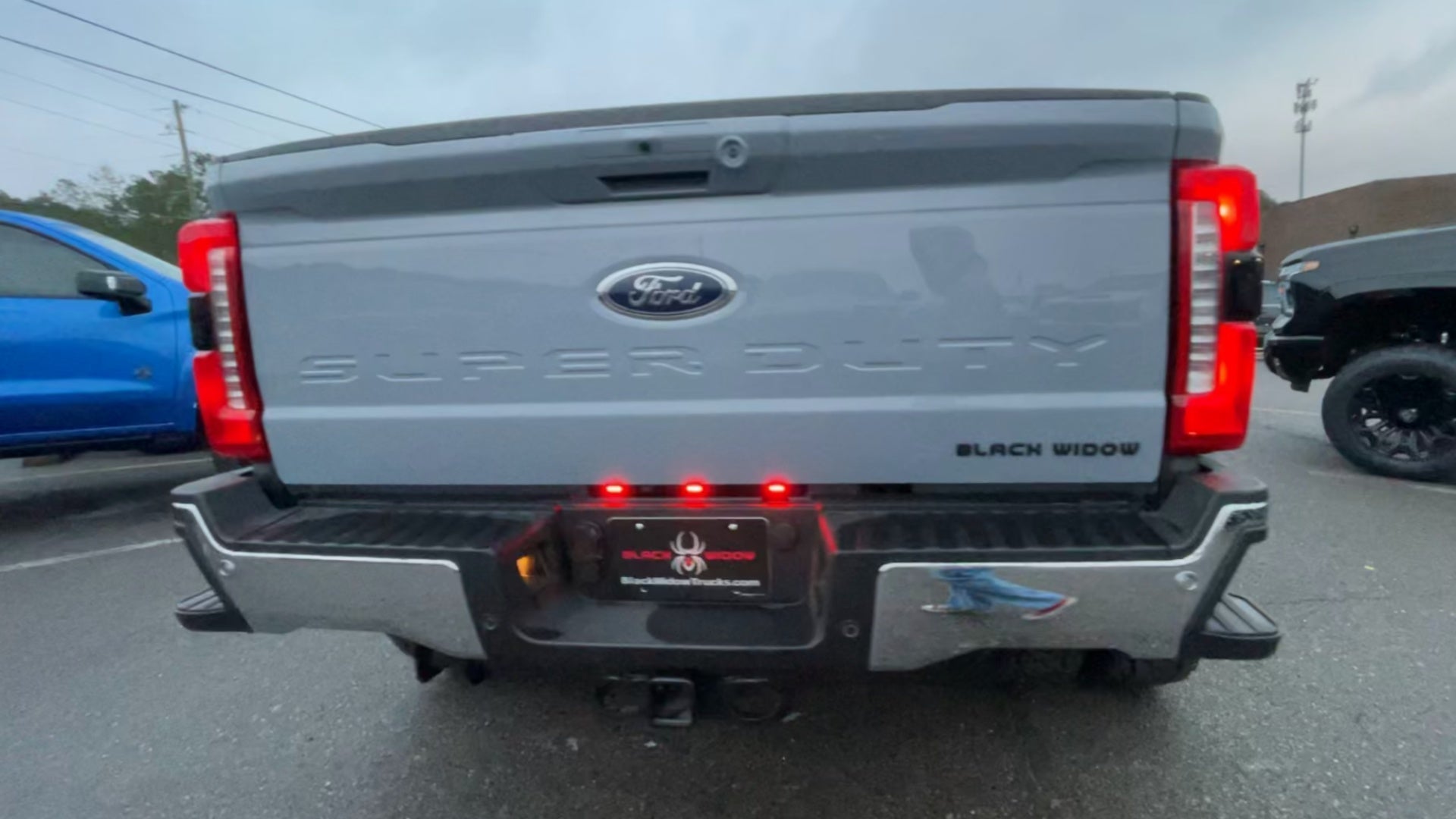 Vehicle Image 9