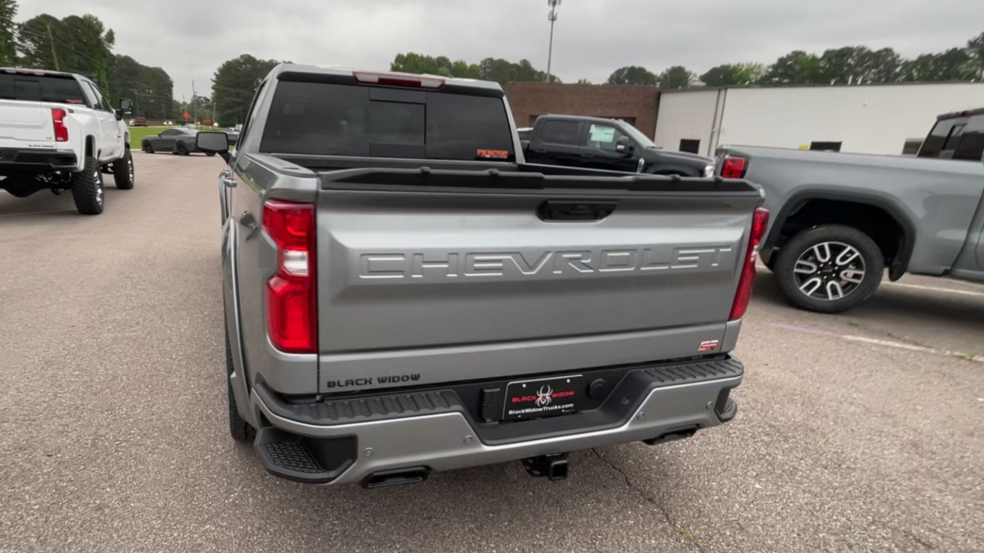 Vehicle Image 9
