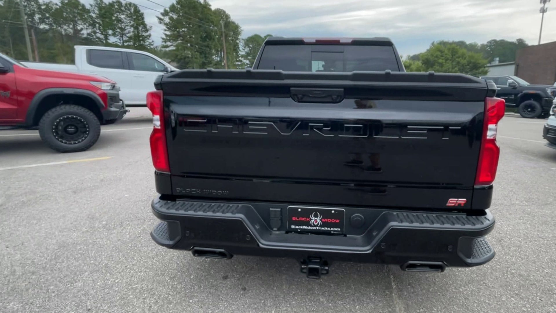 Vehicle Image 9