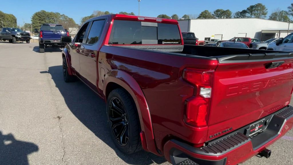 Vehicle Image 9