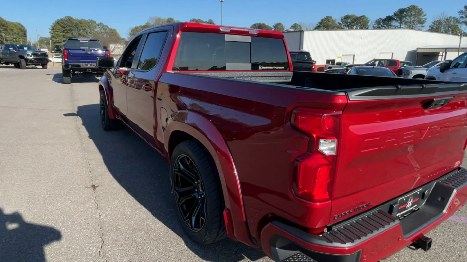 Vehicle Image 9